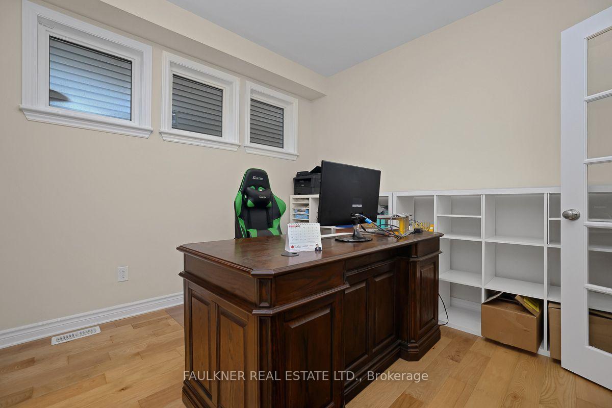Photo 8 of 218 Rover Street, Ottawa, Kanata - Emerald Meadows/Trailwest — HOMEH
