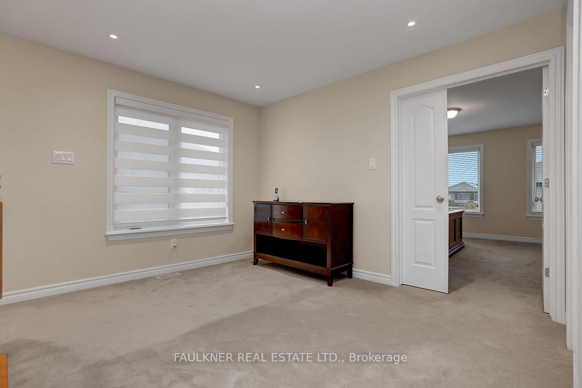 Photo 26 of 218 Rover Street, Ottawa, Kanata - Emerald Meadows/Trailwest — HOMEH