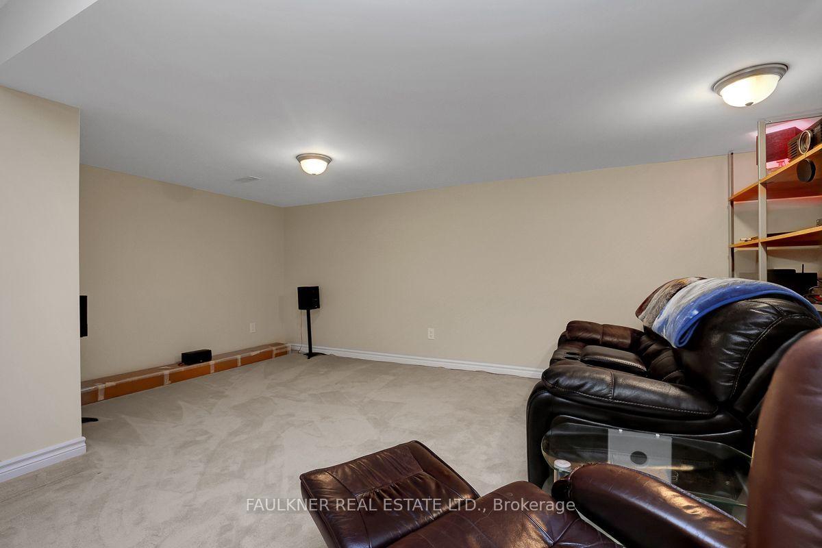 Photo 43 of 218 Rover Street, Ottawa, Kanata - Emerald Meadows/Trailwest — HOMEH