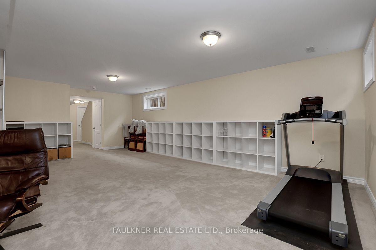Photo 44 of 218 Rover Street, Ottawa, Kanata - Emerald Meadows/Trailwest — HOMEH