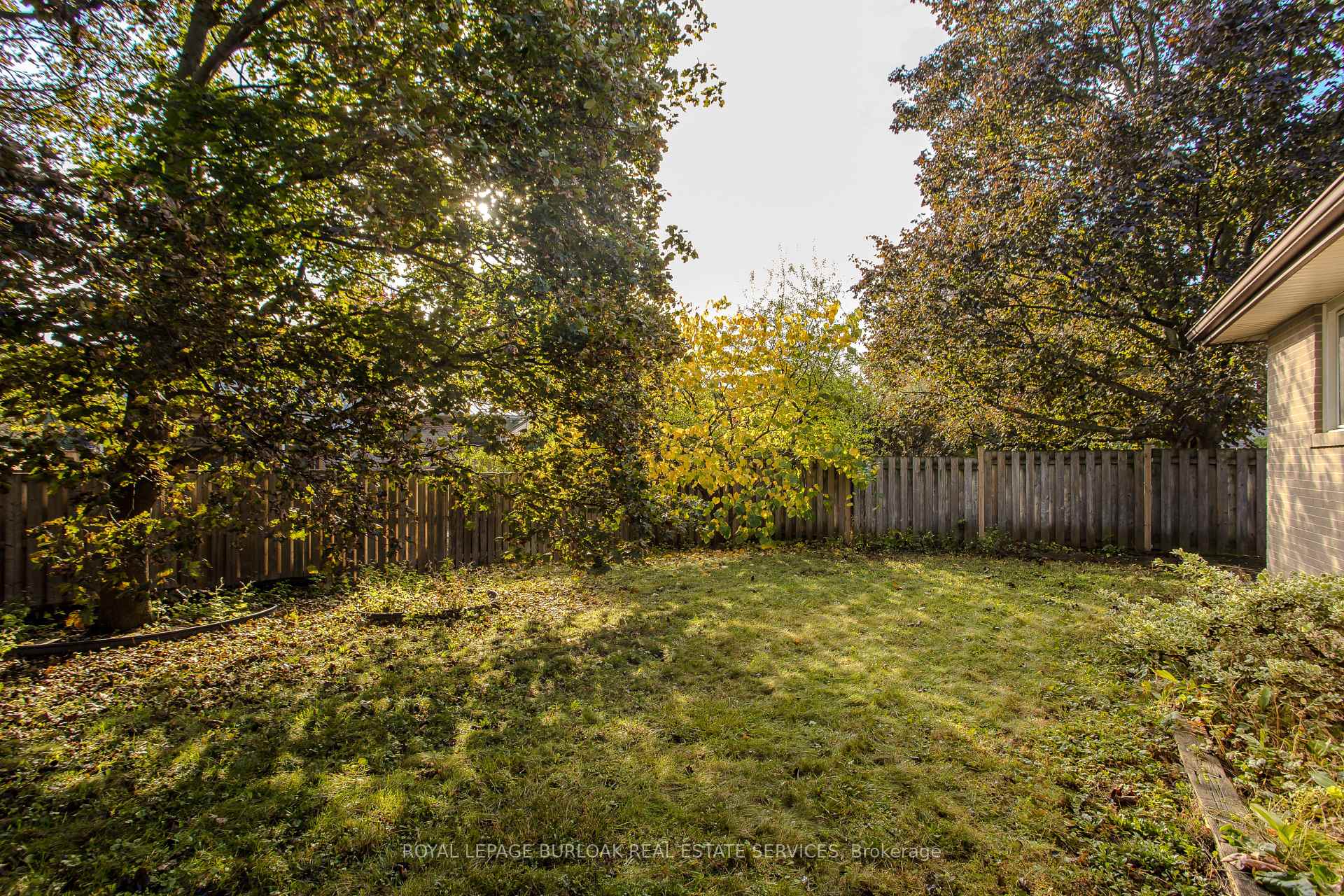 Photo 5 of 3196 Centennial Drive, Burlington, Palmer — HOMEH