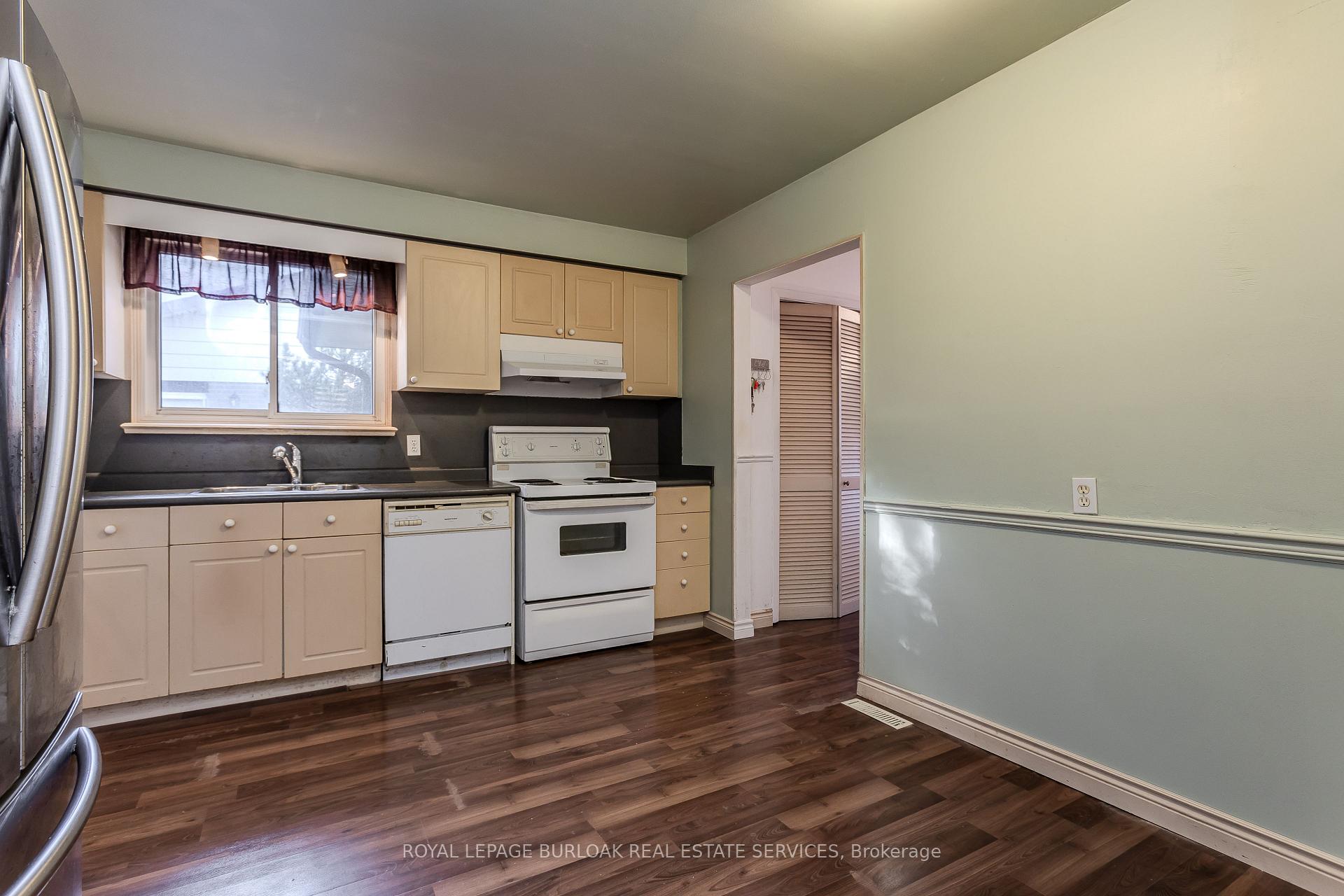 Photo 17 of 3196 Centennial Drive, Burlington, Palmer — HOMEH