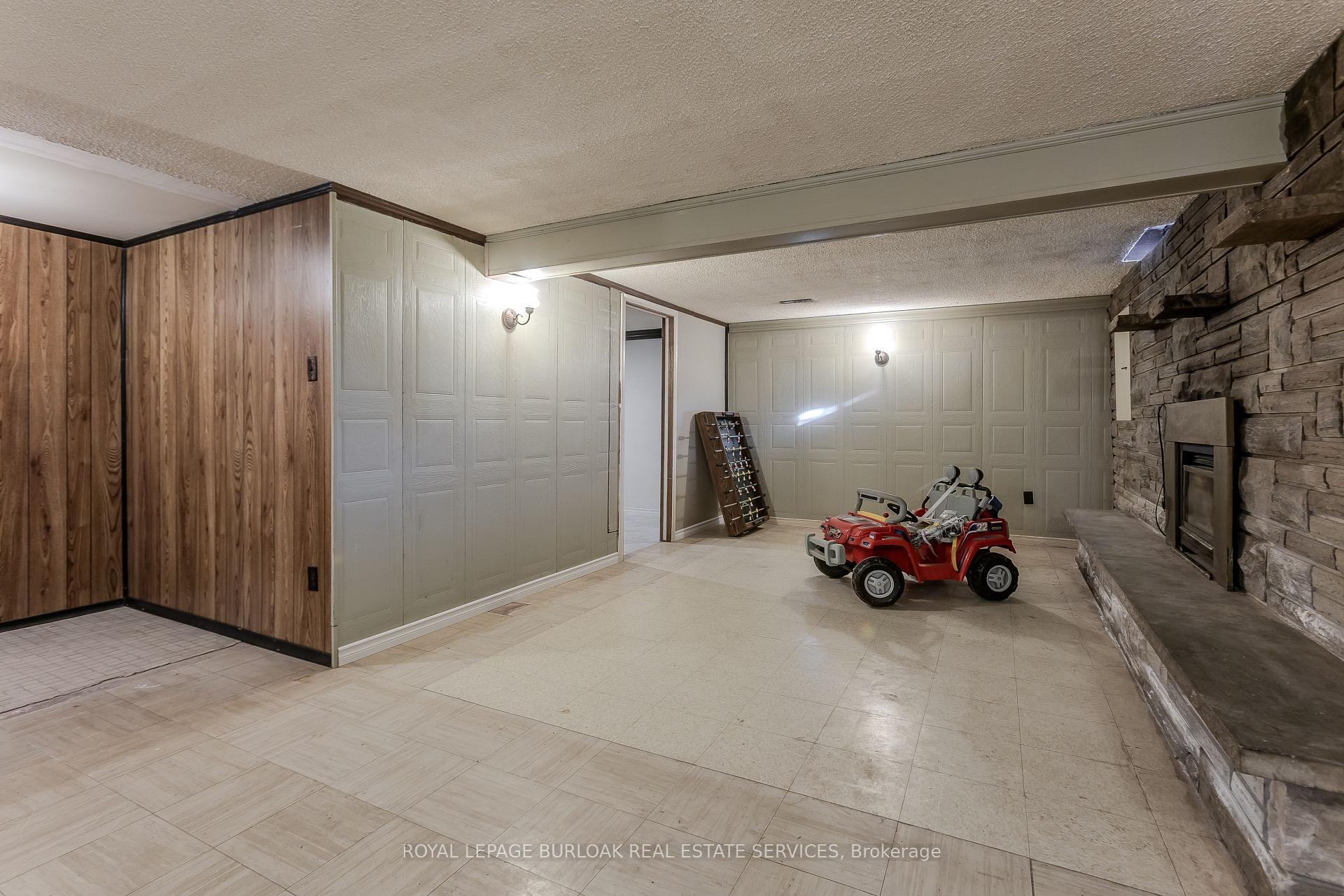 Photo 30 of 3196 Centennial Drive, Burlington, Palmer — HOMEH