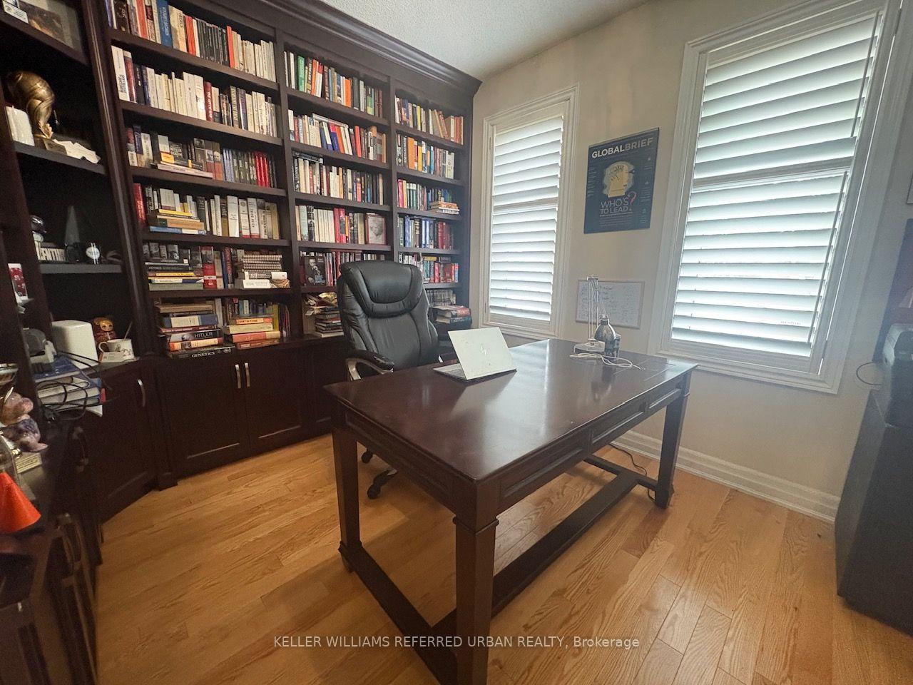 Photo 19 of 63 Oatlands Crescent, Richmond Hill, Mill Pond — HOMEH