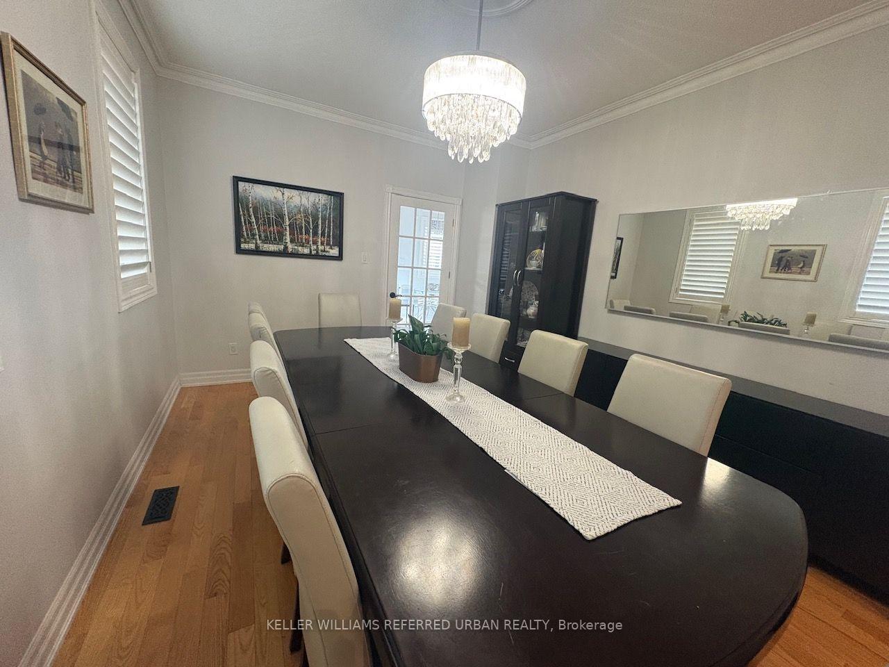 Photo 21 of 63 Oatlands Crescent, Richmond Hill, Mill Pond — HOMEH
