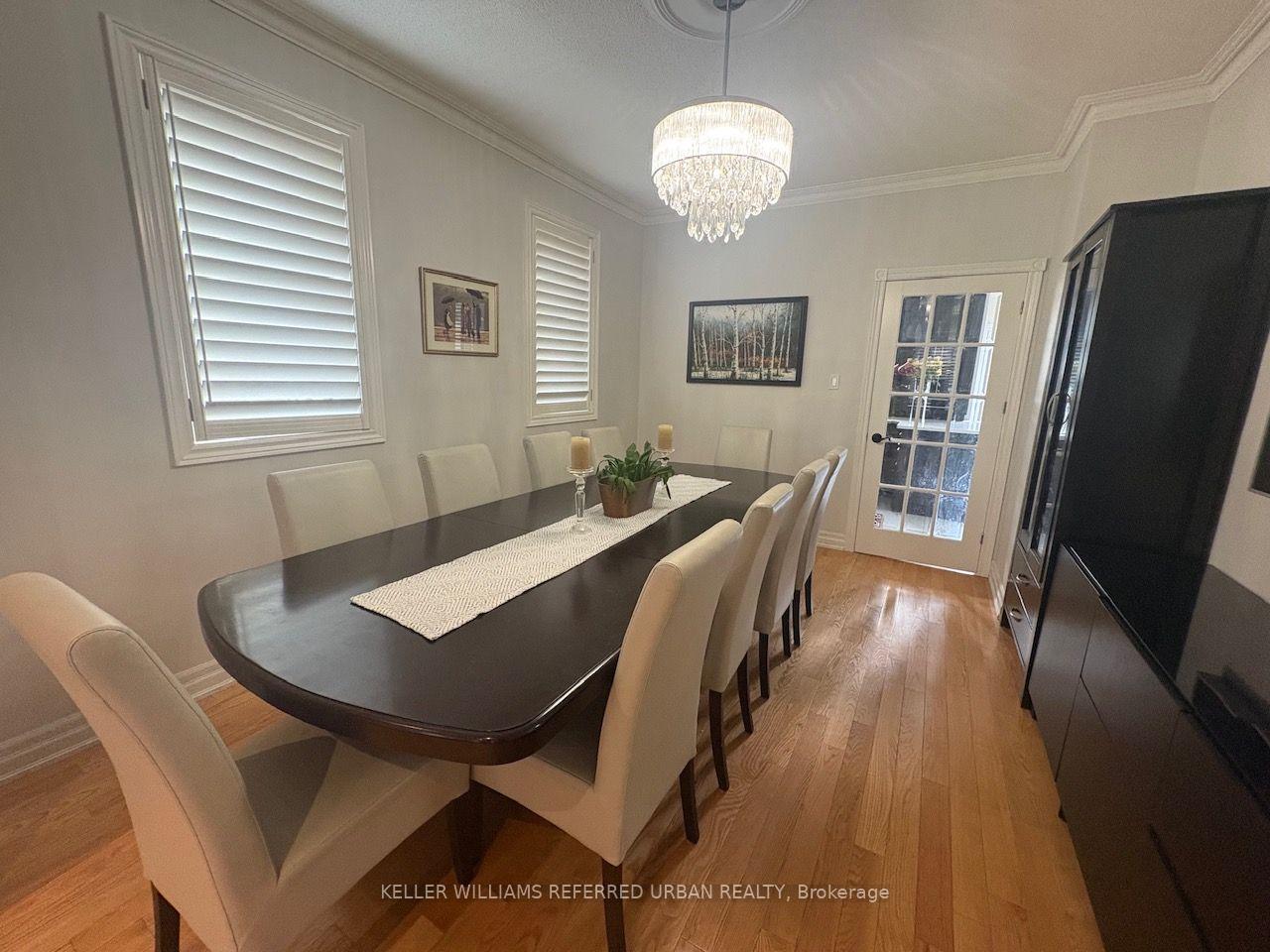 Photo 23 of 63 Oatlands Crescent, Richmond Hill, Mill Pond — HOMEH
