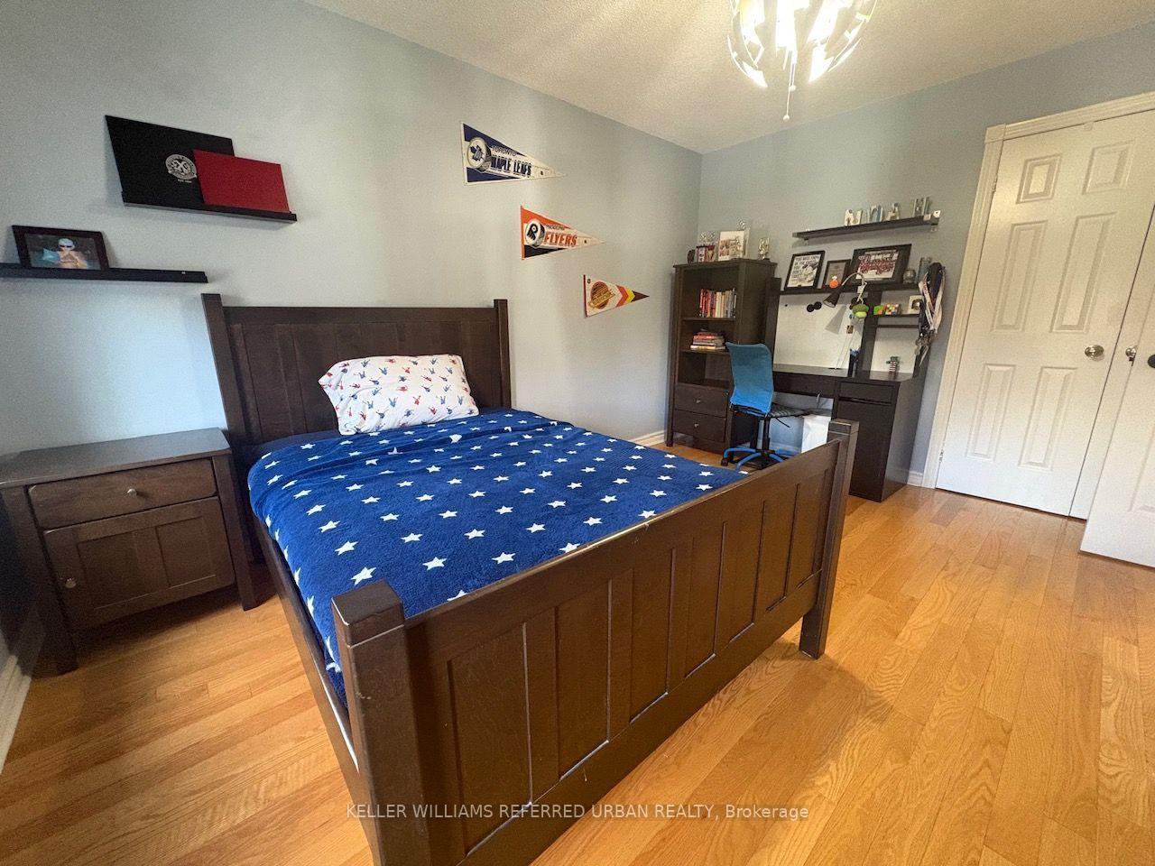 Photo 47 of 63 Oatlands Crescent, Richmond Hill, Mill Pond — HOMEH
