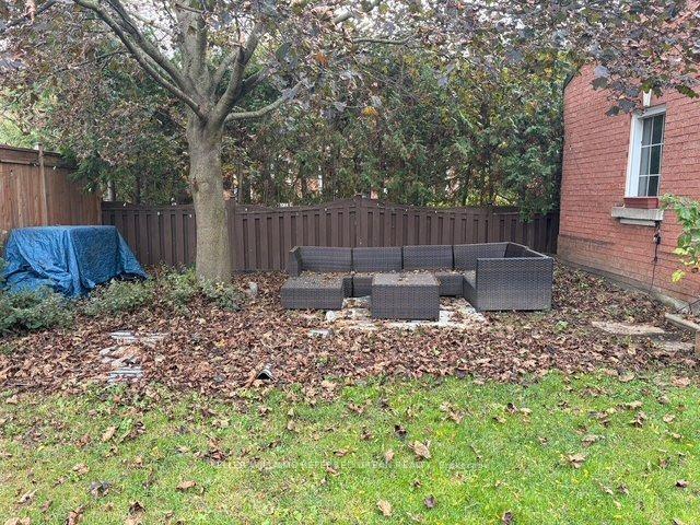 Photo 76 of 63 Oatlands Crescent, Richmond Hill, Mill Pond — HOMEH