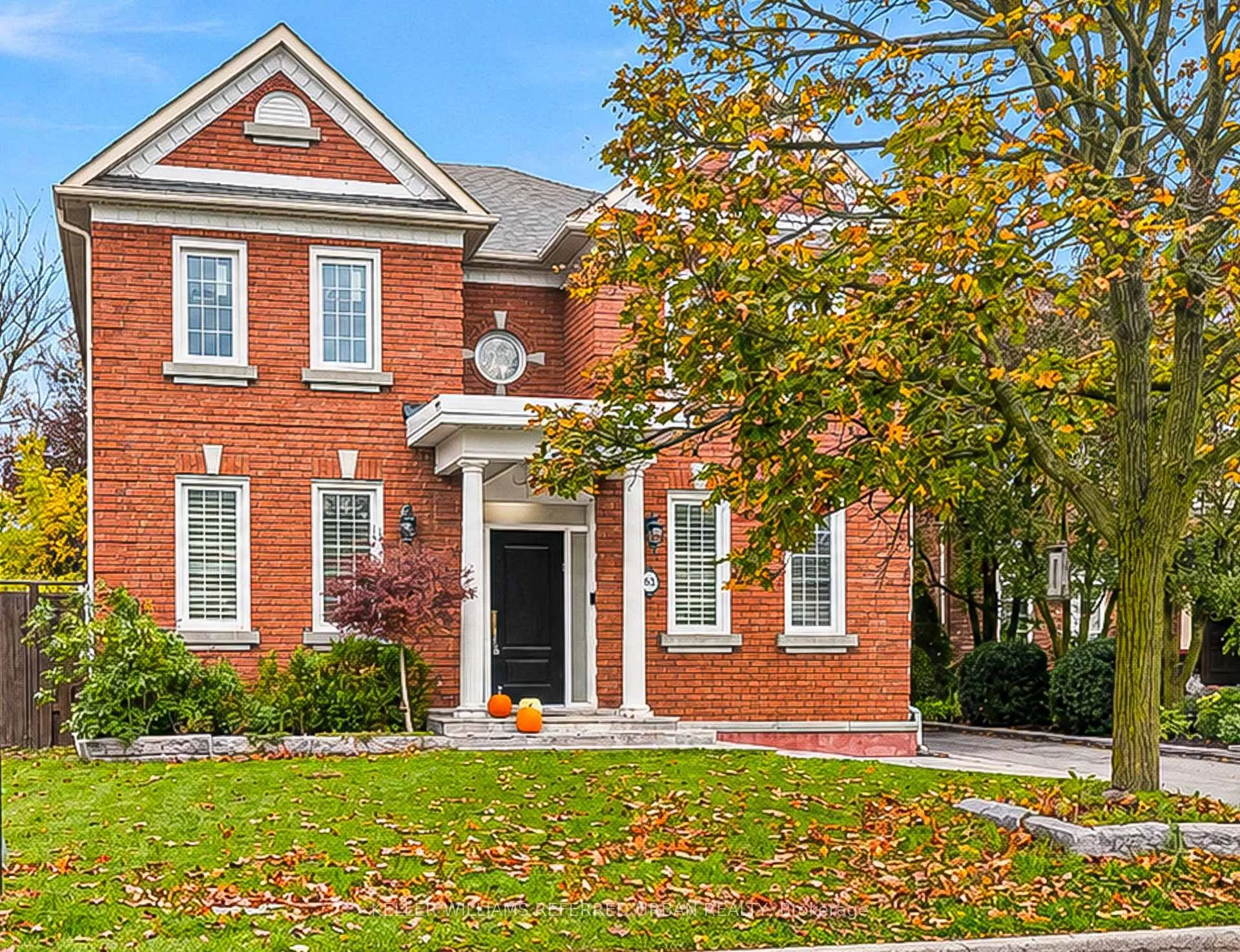Photo 1 of 63 Oatlands Crescent, Richmond Hill, Mill Pond — HOMEH