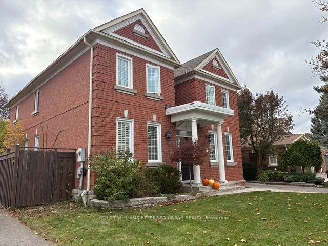 Photo 11 of 63 Oatlands Crescent, Richmond Hill, Mill Pond — HOMEH