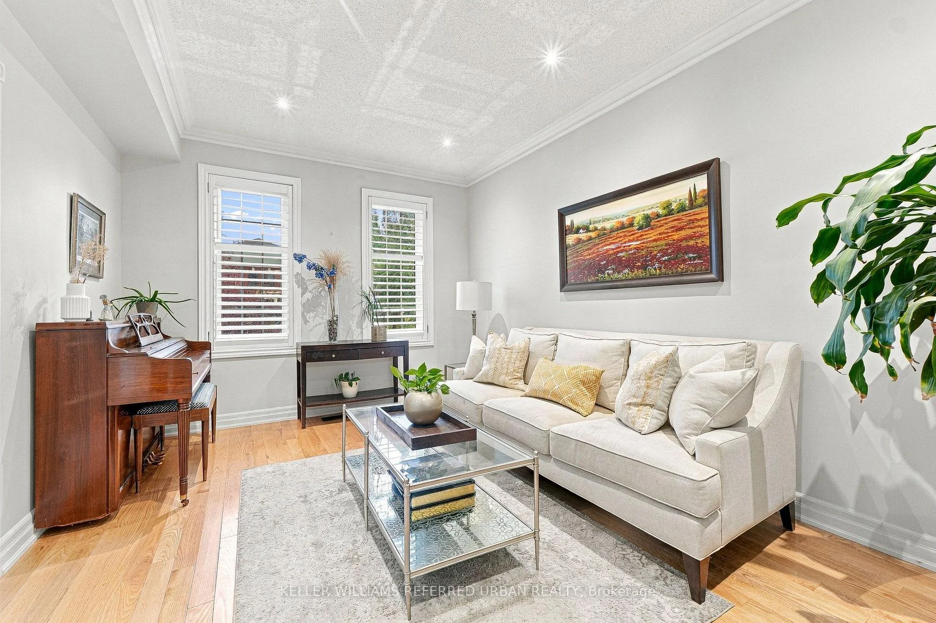 Photo 20 of 63 Oatlands Crescent, Richmond Hill, Mill Pond — HOMEH