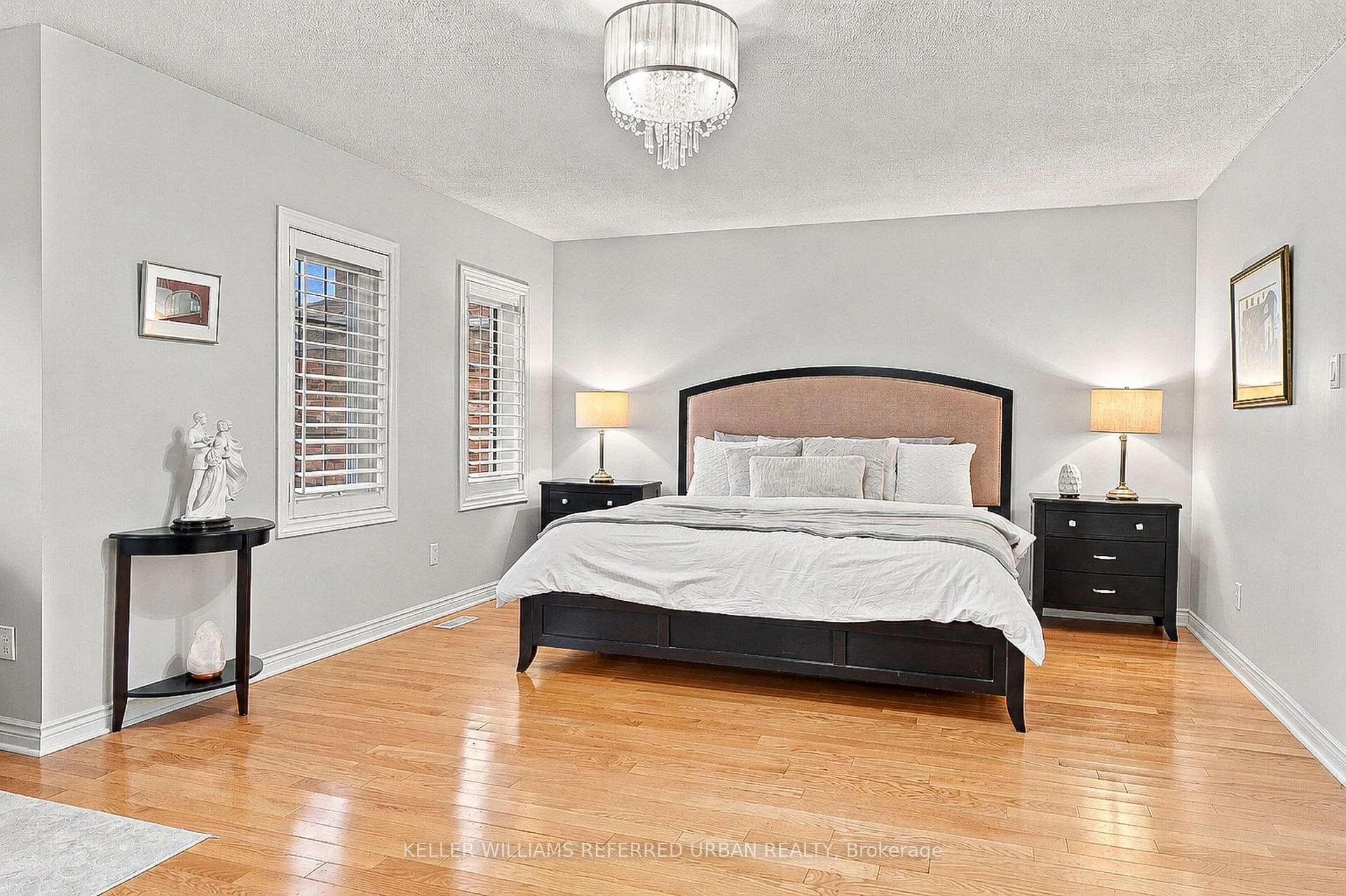 Photo 46 of 63 Oatlands Crescent, Richmond Hill, Mill Pond — HOMEH