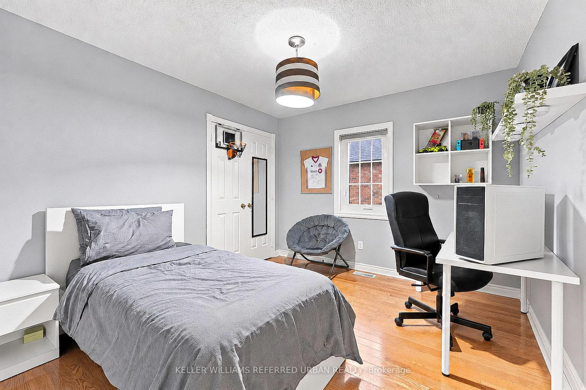 Photo 75 of 63 Oatlands Crescent, Richmond Hill, Mill Pond — HOMEH