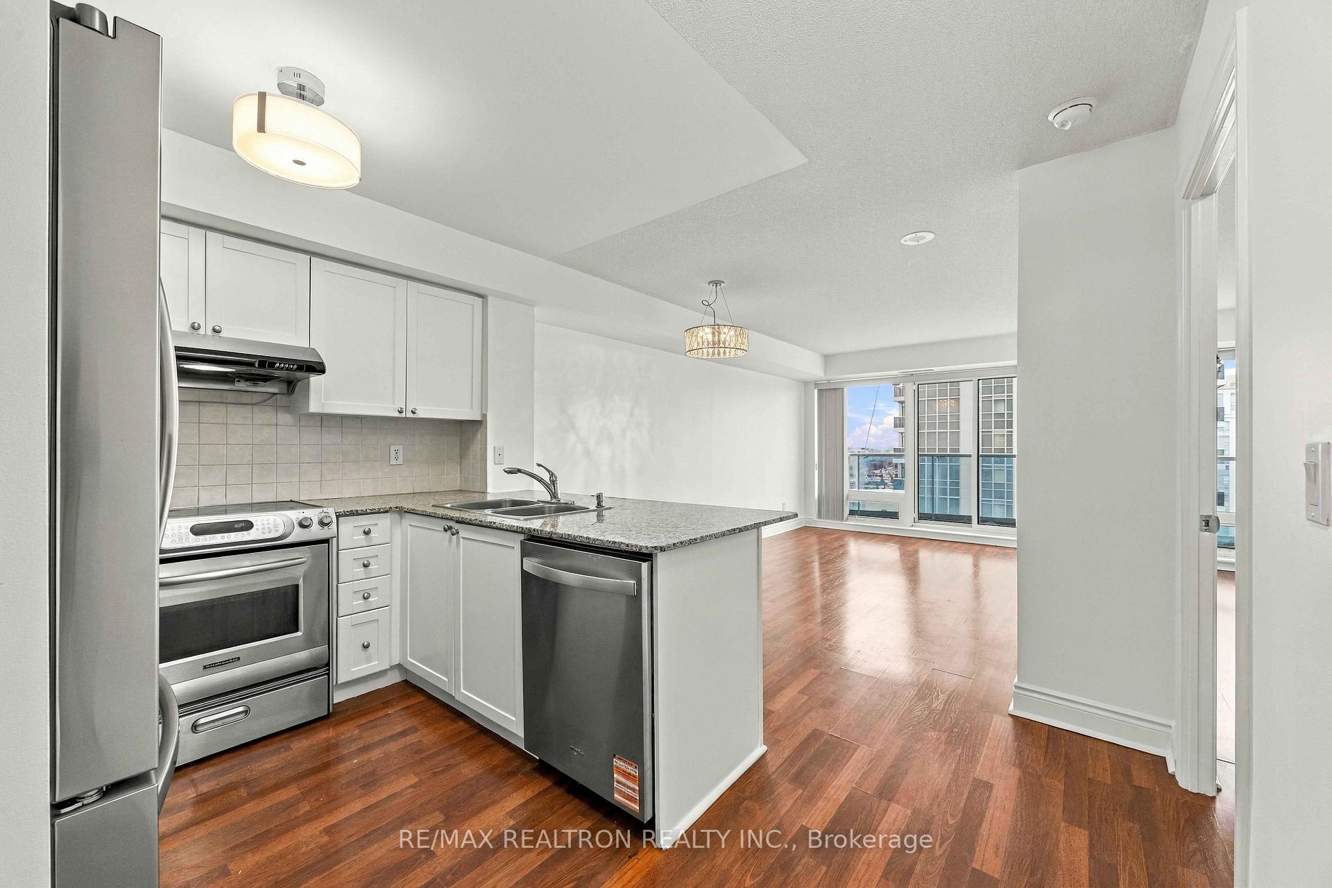 Photo 4 of Unit 1204, 7 North Park Road, Vaughan, Beverley Glen — HOMEH