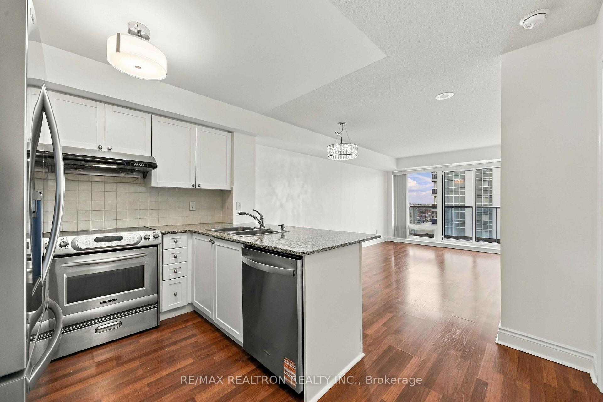 Photo 7 of Unit 1204, 7 North Park Road, Vaughan, Beverley Glen — HOMEH