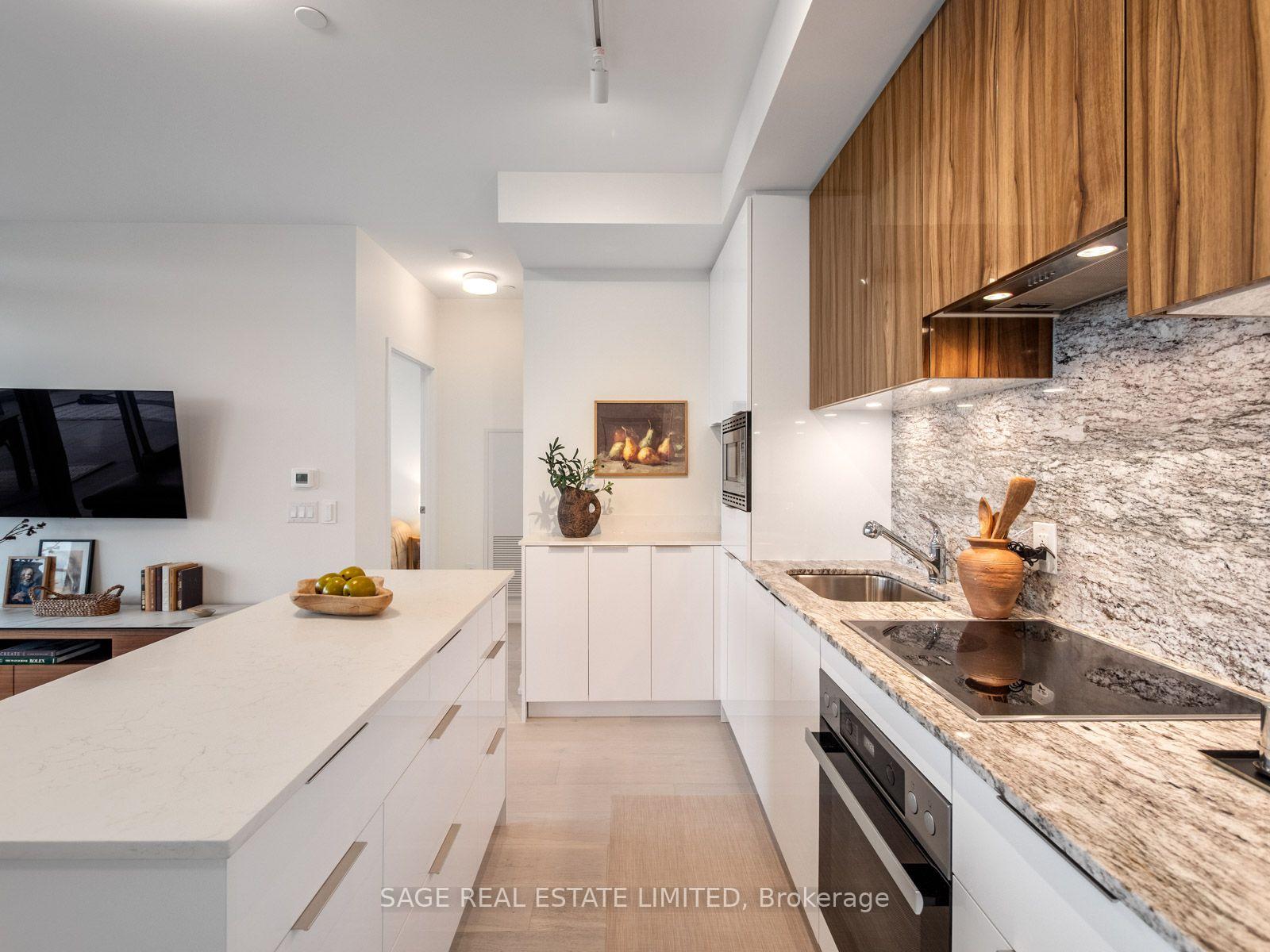 Photo 6 of Unit 210, 50 O'Neill Road, North York, Banbury-Don Mills — HOMEH