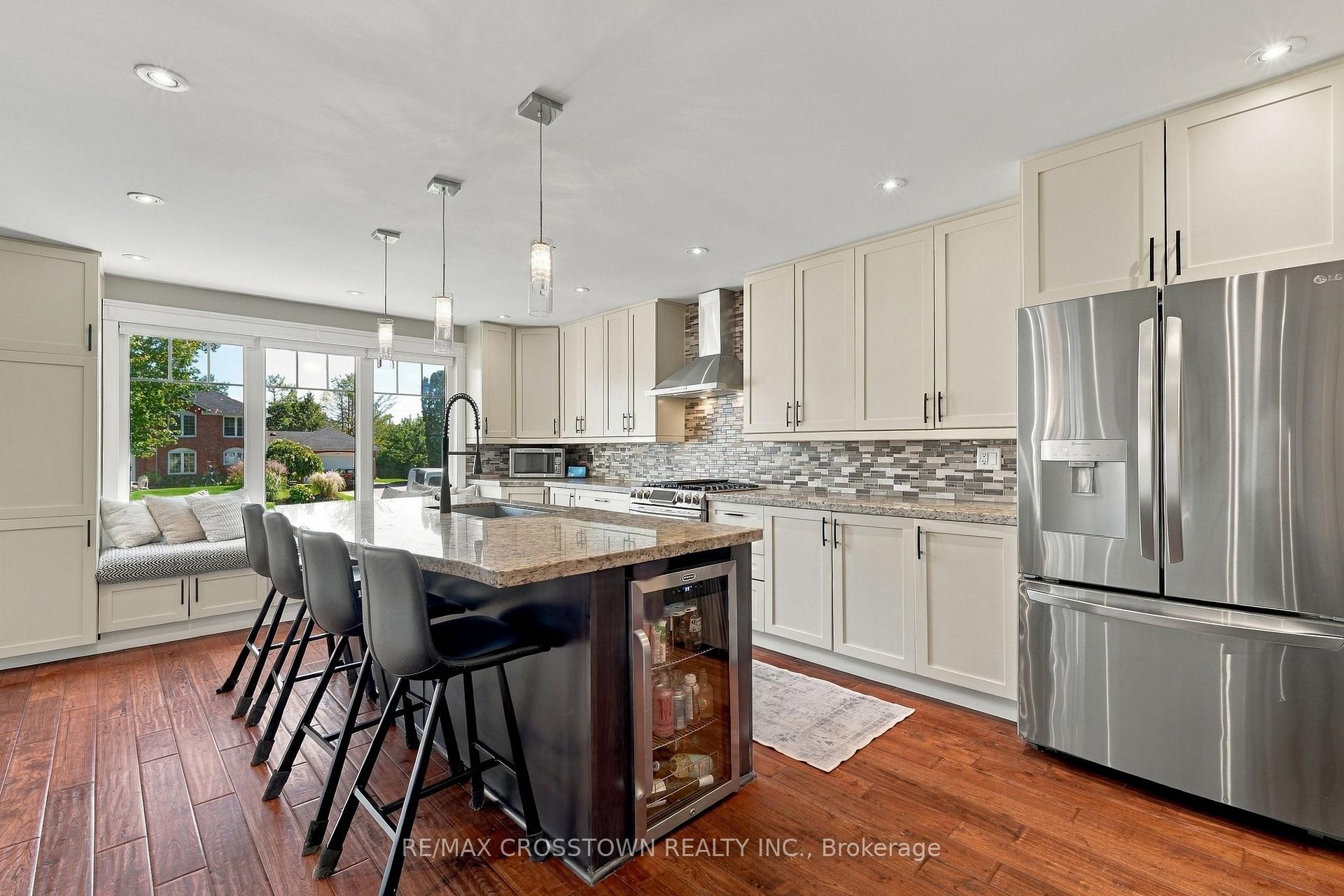 Photo 6 of 20 Idlewood Drive, Springwater, Midhurst — HOMEH