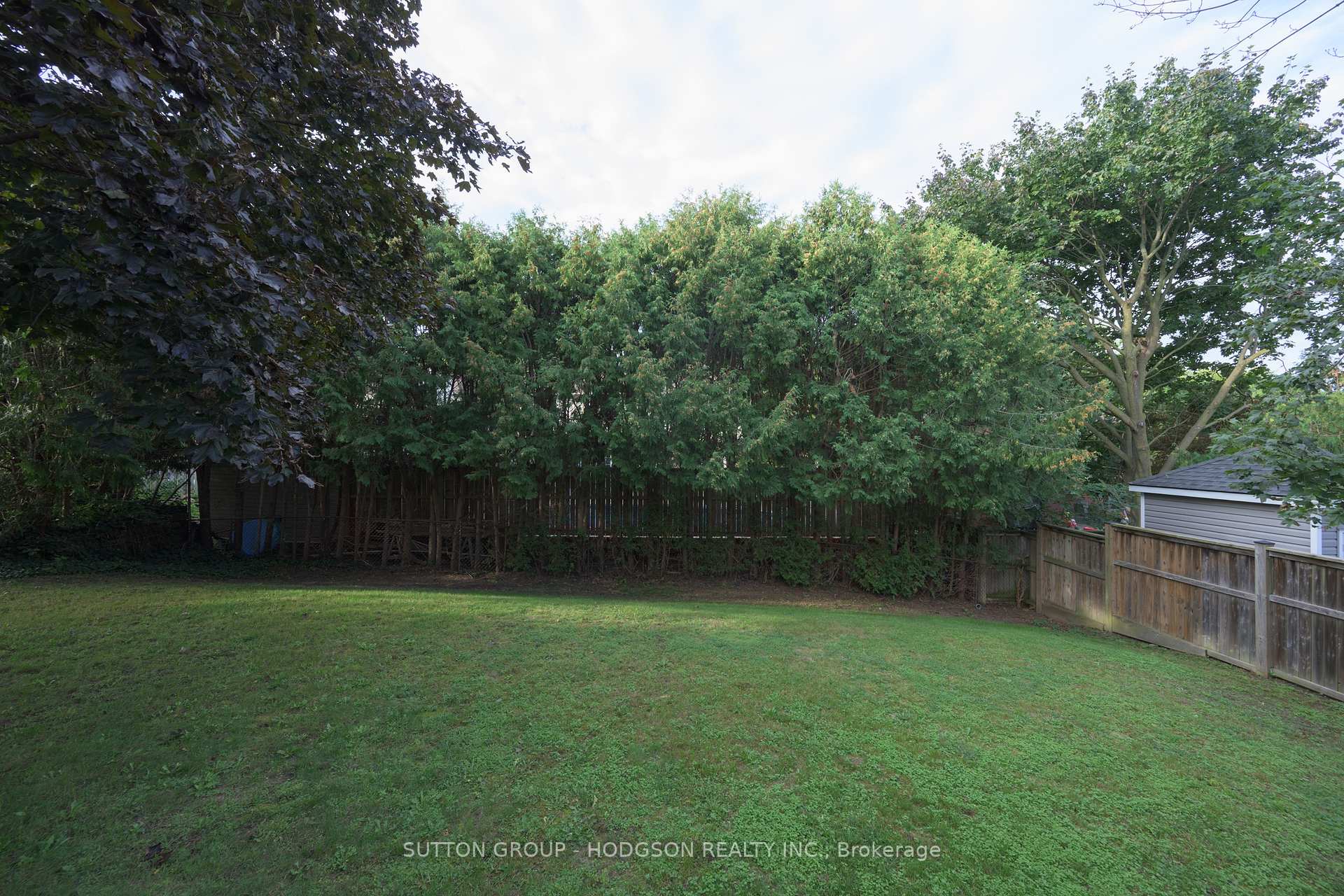 Photo 29 of 61 Somerset Road, London, South K — HOMEH