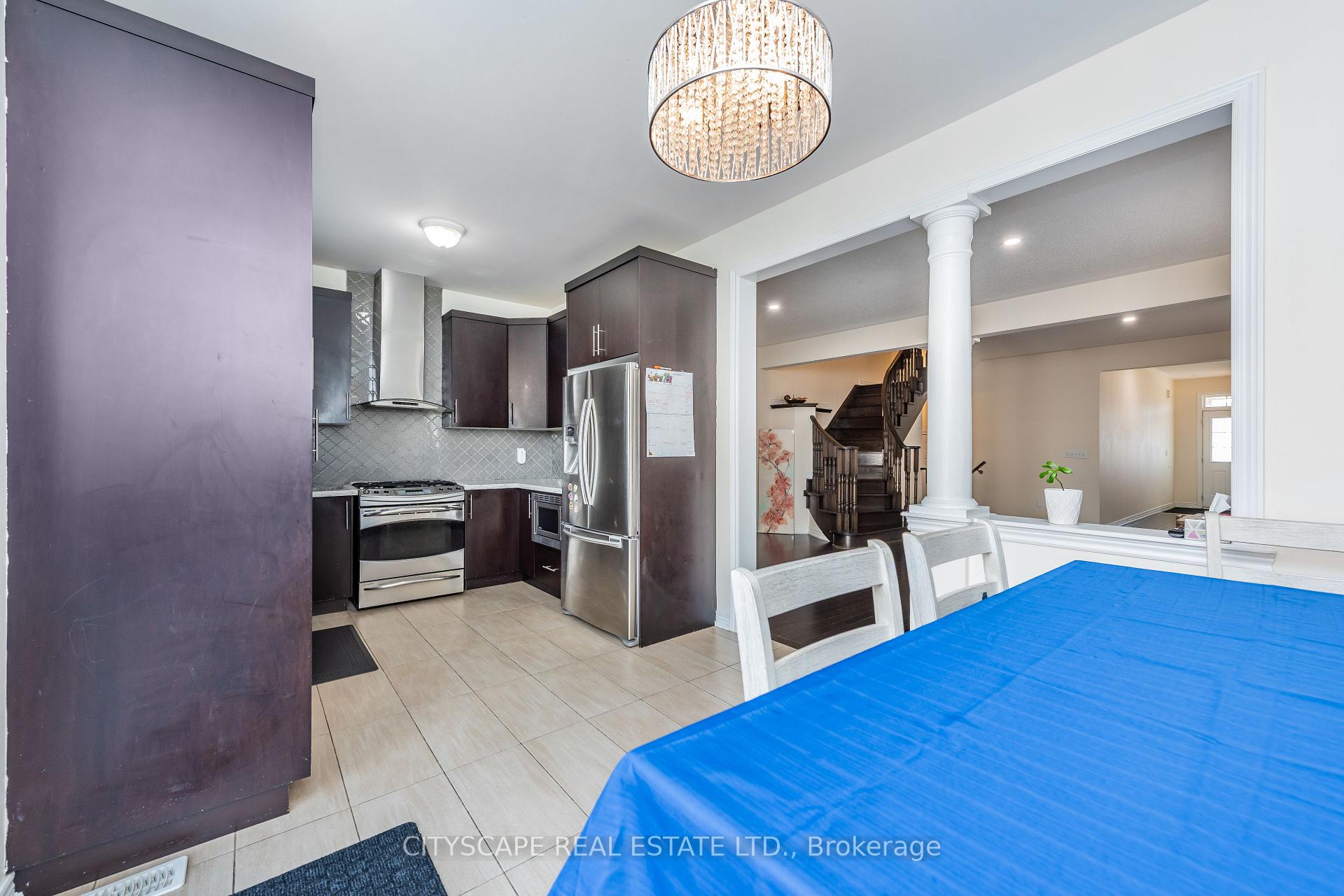 Photo 14 of 37 Aspermont Crescent, Brampton, Brampton East — HOMEH