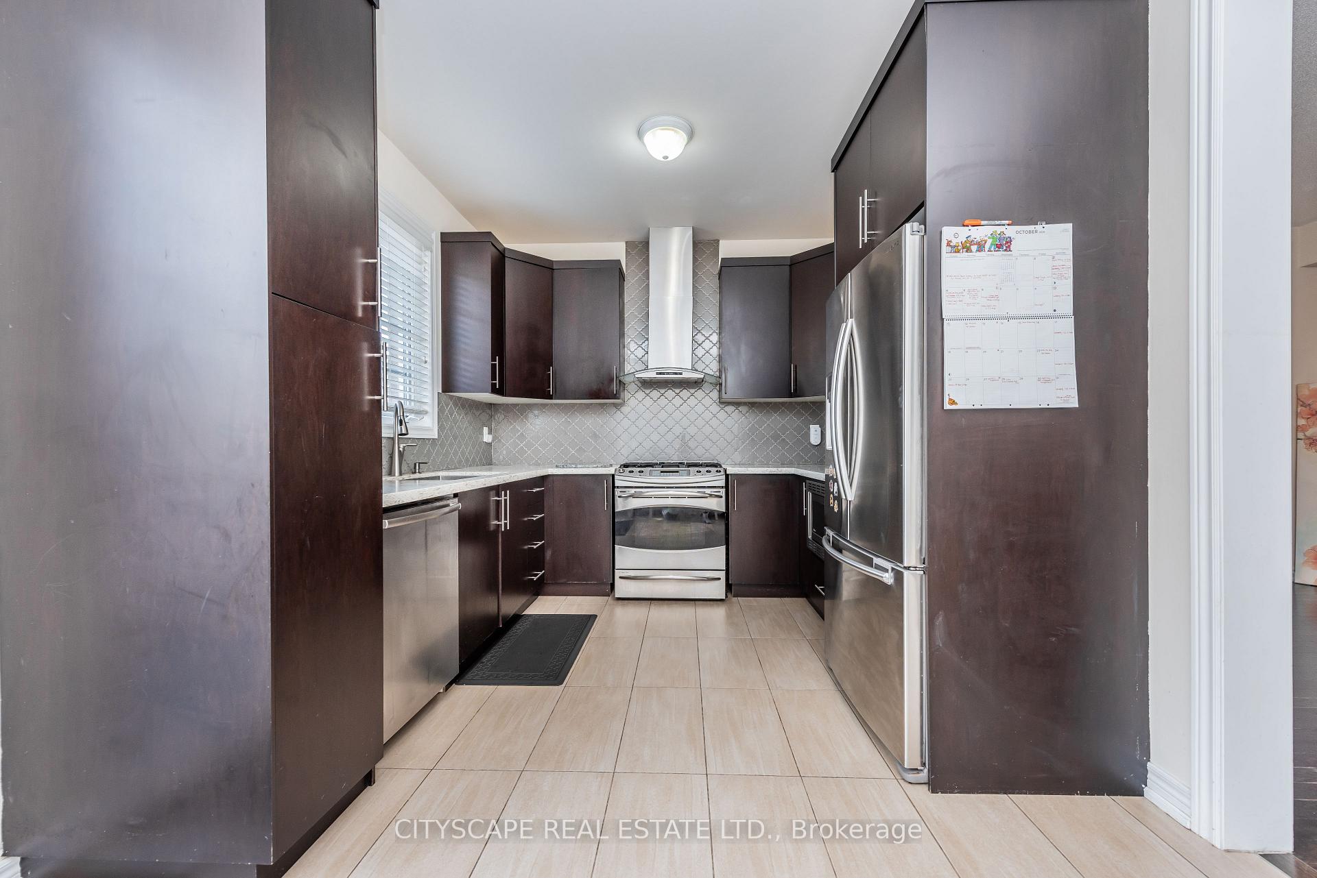 Photo 17 of 37 Aspermont Crescent, Brampton, Brampton East — HOMEH
