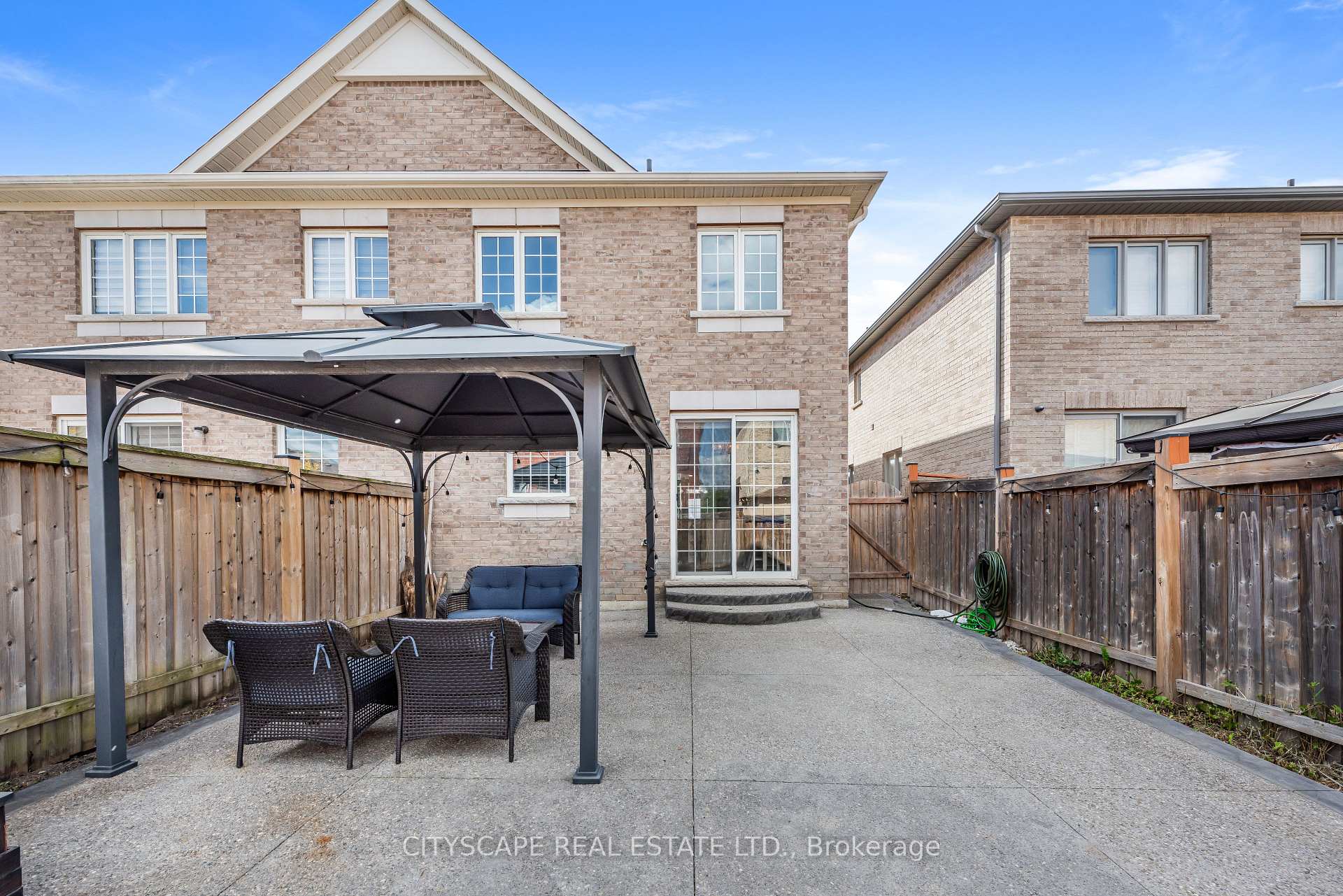 Photo 23 of 37 Aspermont Crescent, Brampton, Brampton East — HOMEH