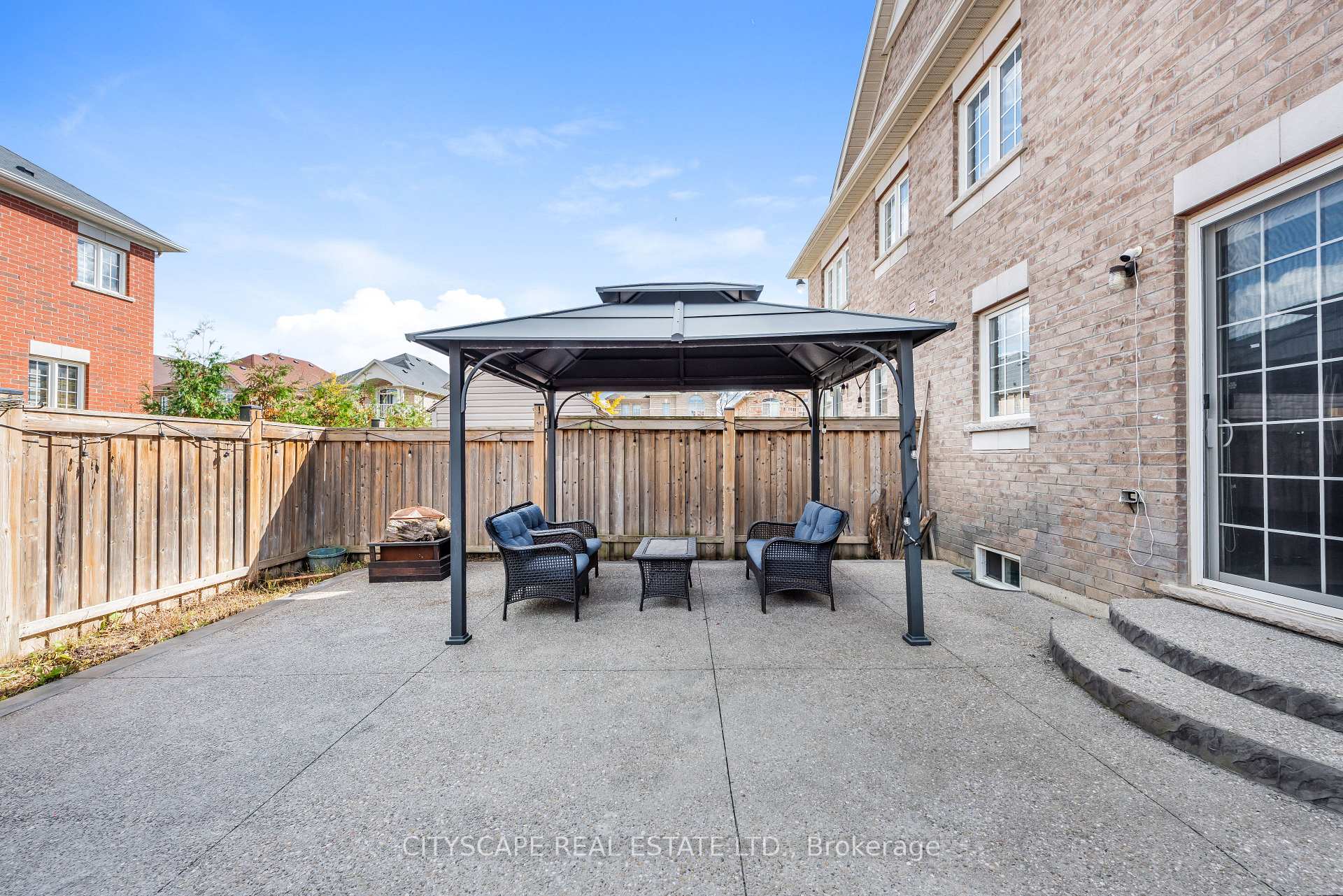 Photo 24 of 37 Aspermont Crescent, Brampton, Brampton East — HOMEH