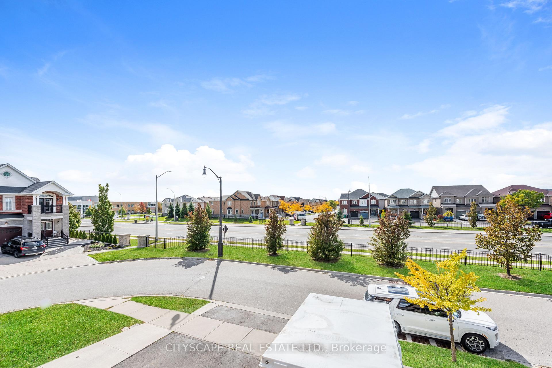 Photo 35 of 37 Aspermont Crescent, Brampton, Brampton East — HOMEH