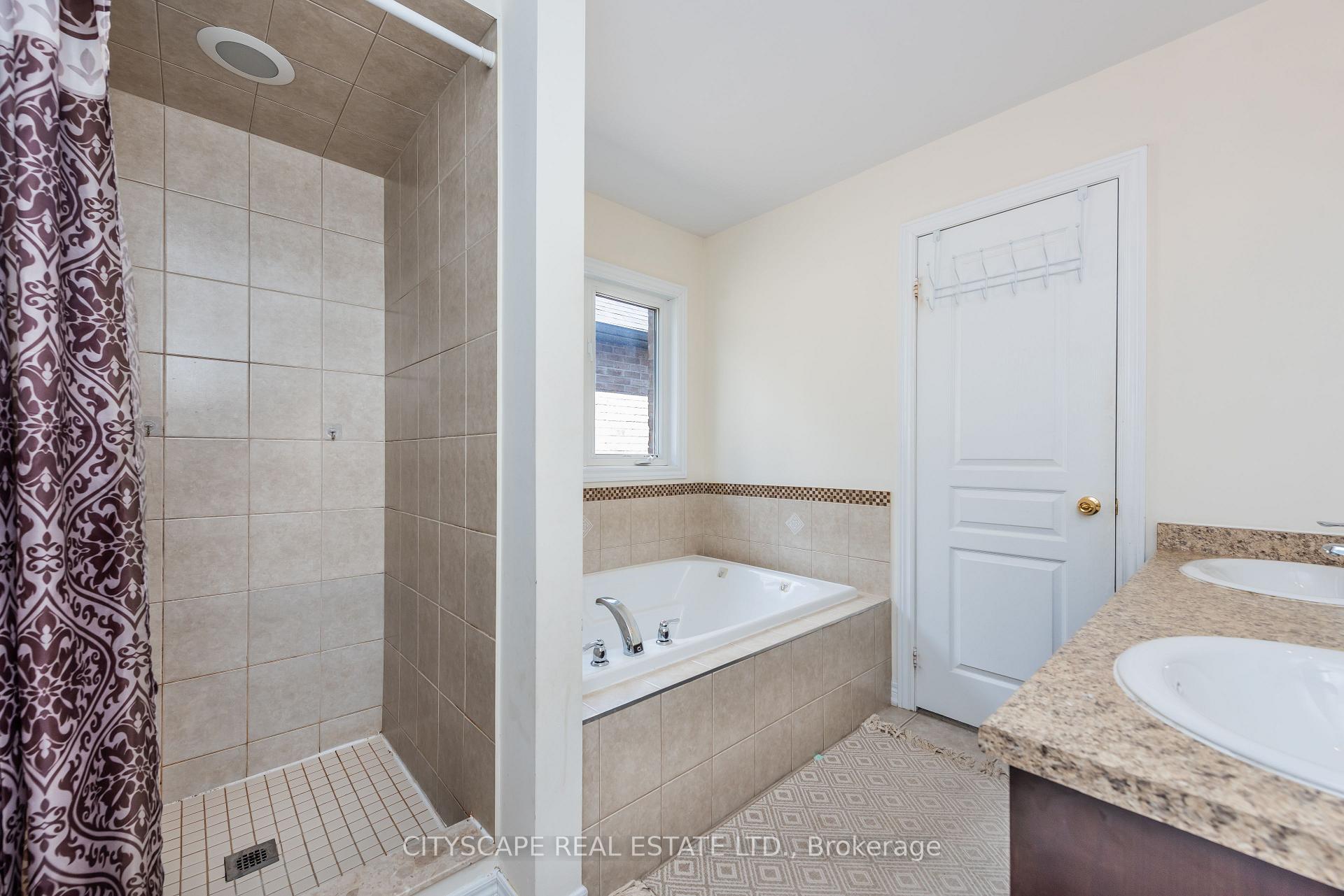 Photo 41 of 37 Aspermont Crescent, Brampton, Brampton East — HOMEH