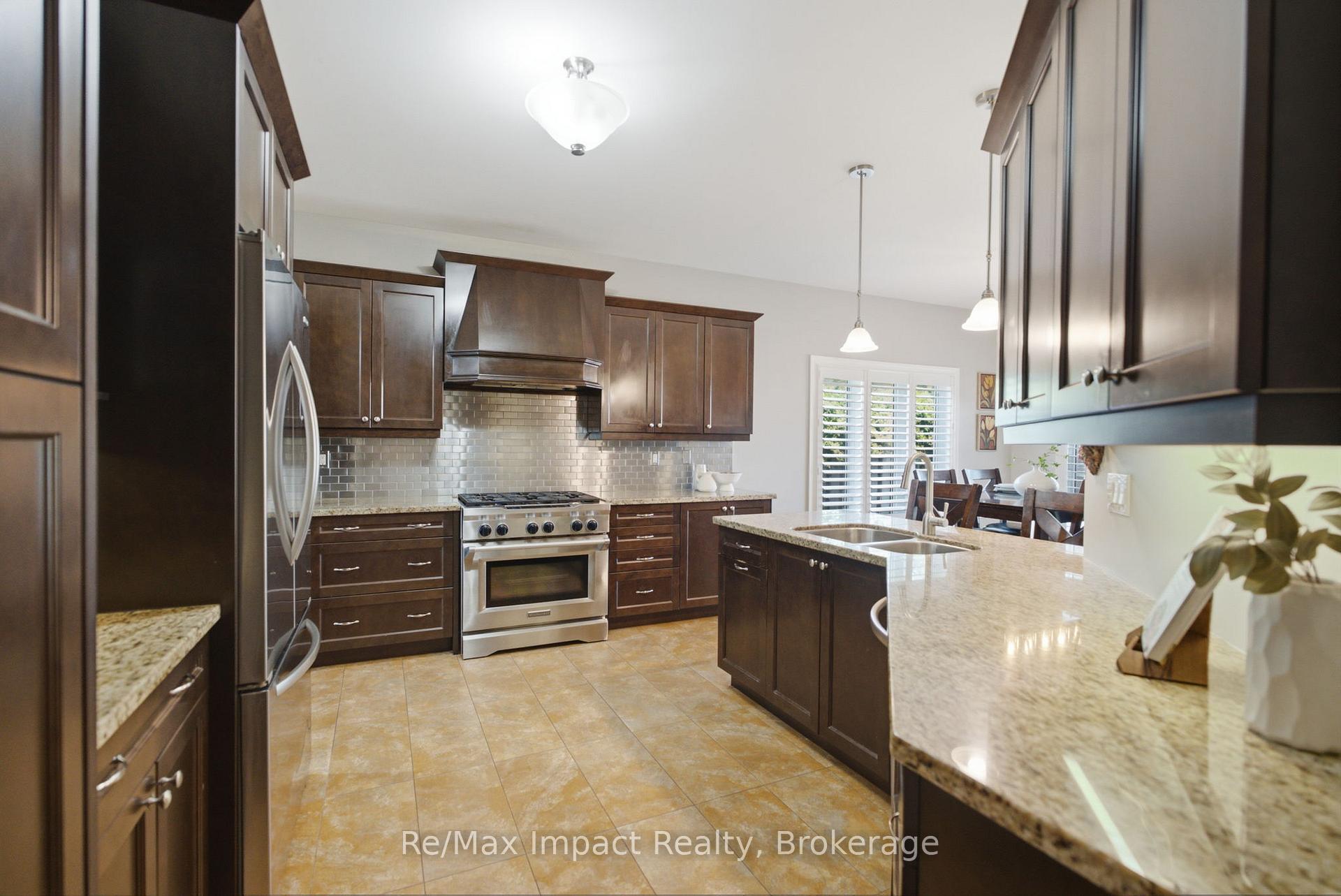 Photo 16 of 17 Bradshaw Street, Clarington, Bowmanville — HOMEH
