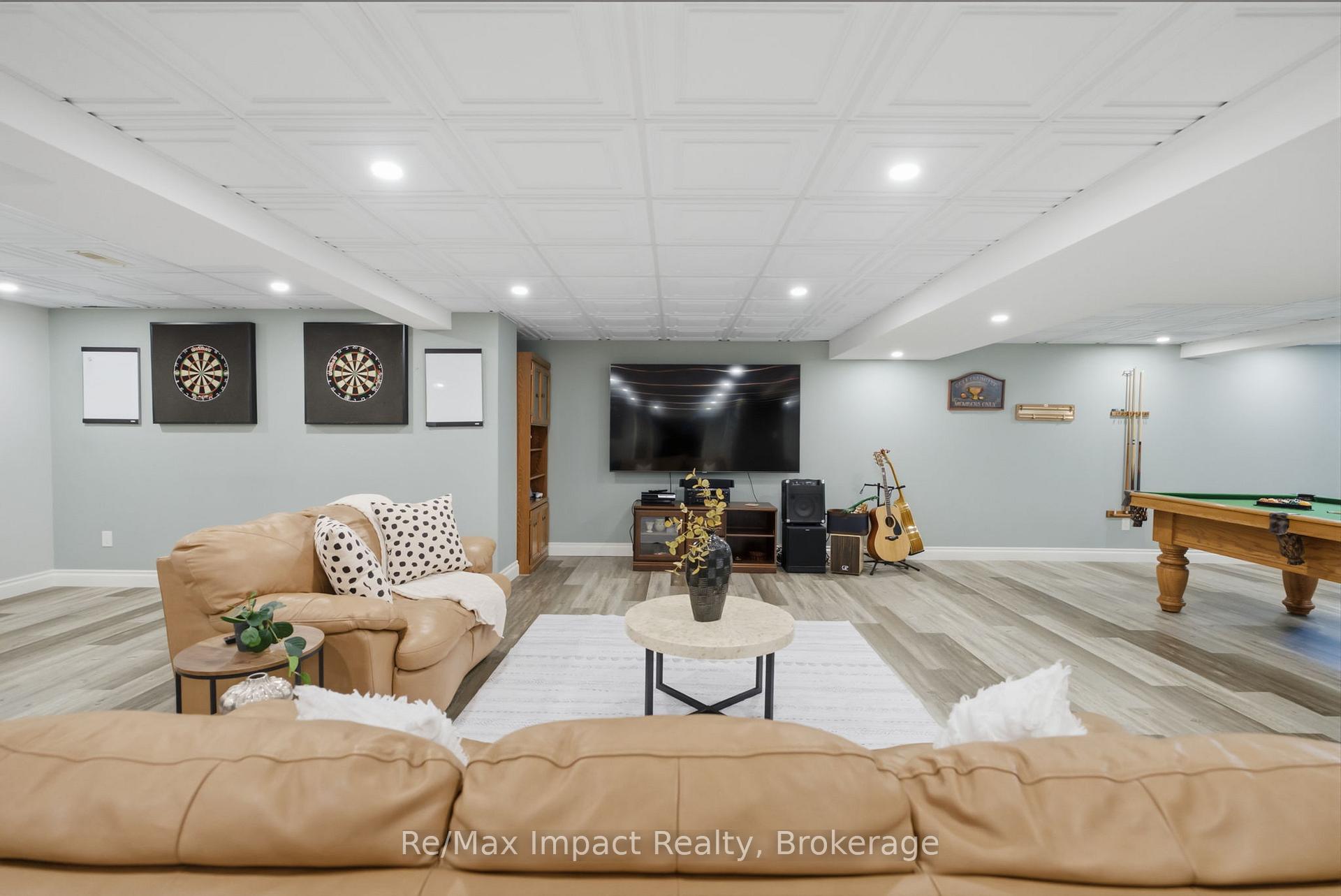 Photo 33 of 17 Bradshaw Street, Clarington, Bowmanville — HOMEH