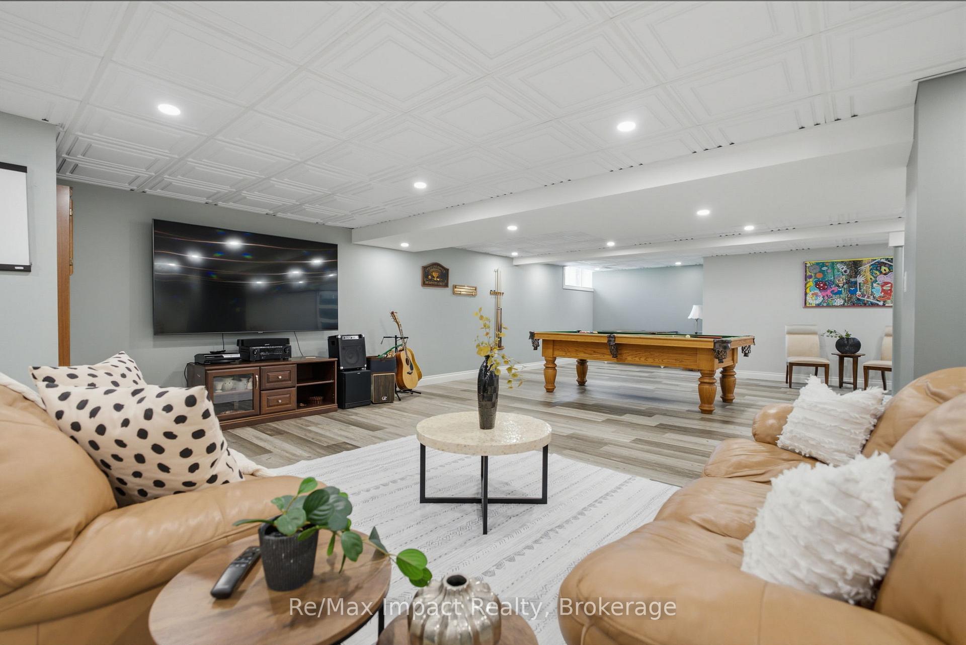 Photo 35 of 17 Bradshaw Street, Clarington, Bowmanville — HOMEH