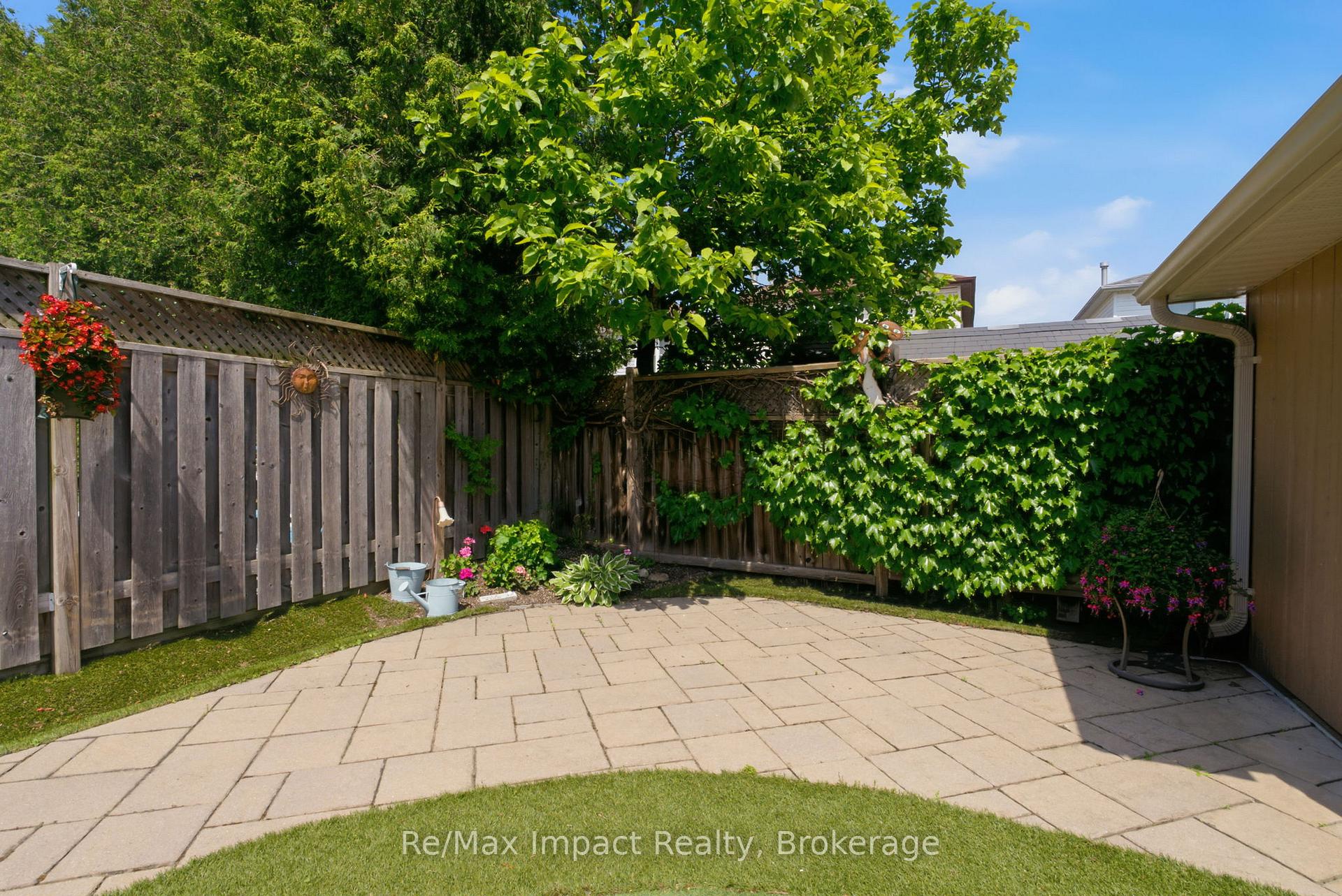 Photo 44 of 17 Bradshaw Street, Clarington, Bowmanville — HOMEH