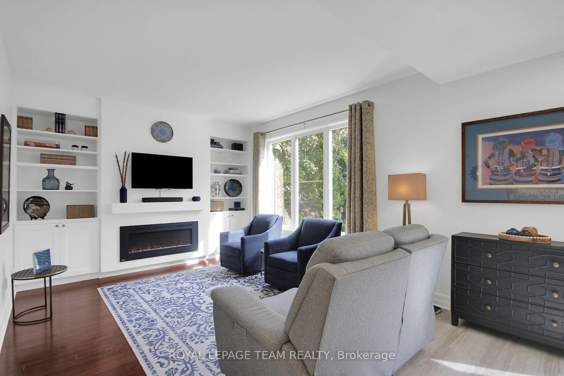 Photo 11 of 9 Mersey Drive, Ottawa, Kanata - Morgan's Grant/South March — HOMEH