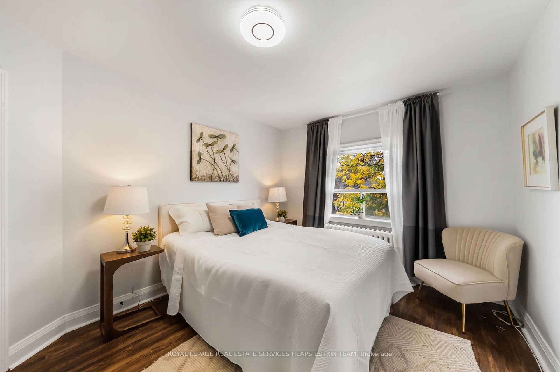 Photo 17 of 770 Eglinton Avenue E, Toronto, Leaside — HOMEH