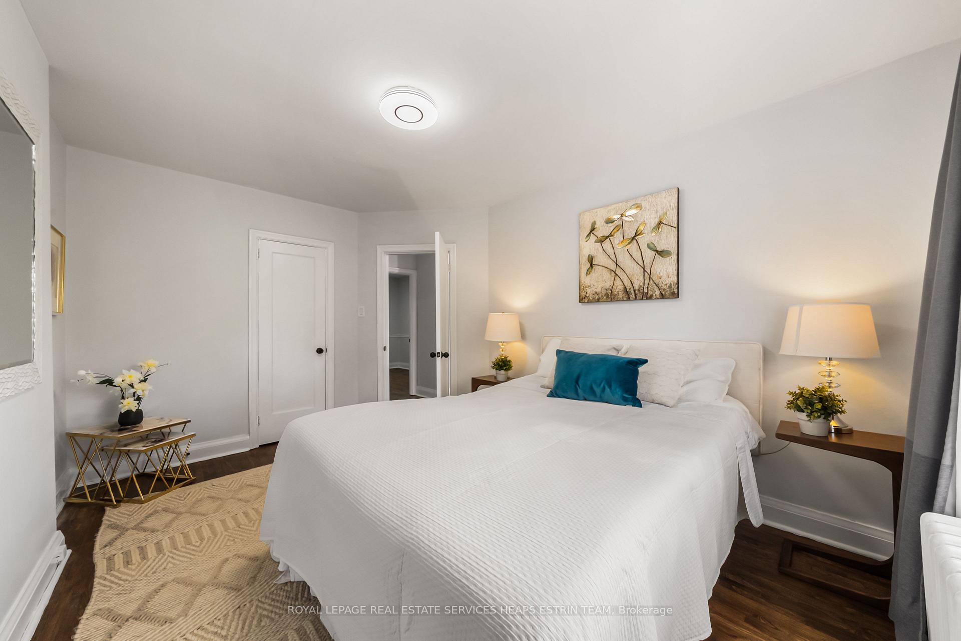 Photo 19 of 770 Eglinton Avenue E, Toronto, Leaside — HOMEH