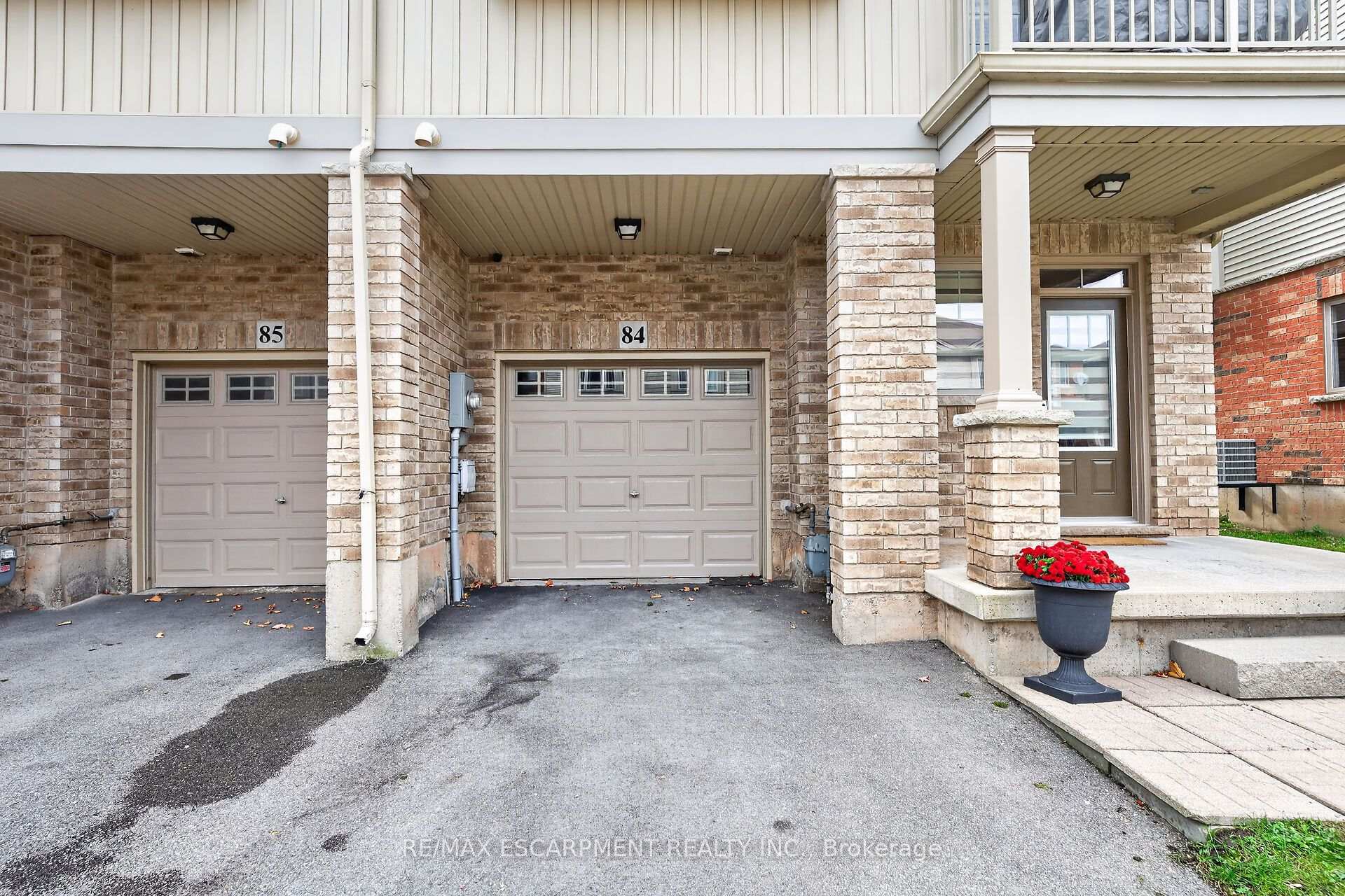 Photo 4 of Unit 84, 6 Chestnut Drive, Grimsby, Grimsby West — HOMEH