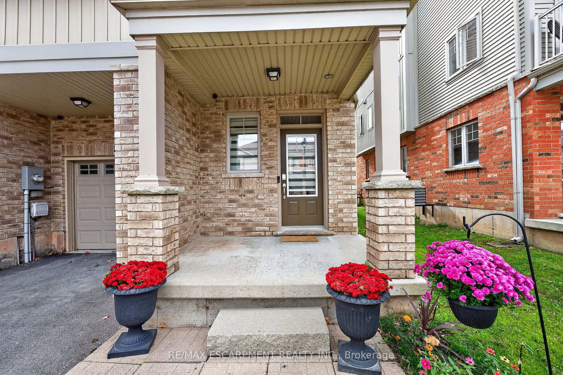 Photo 5 of Unit 84, 6 Chestnut Drive, Grimsby, Grimsby West — HOMEH