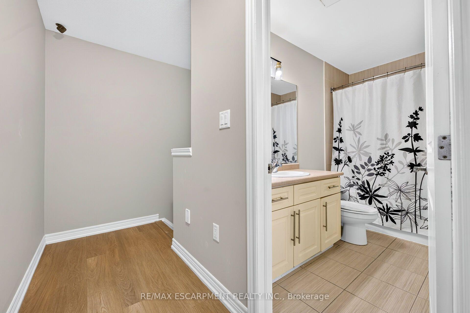 Photo 37 of Unit 84, 6 Chestnut Drive, Grimsby, Grimsby West — HOMEH