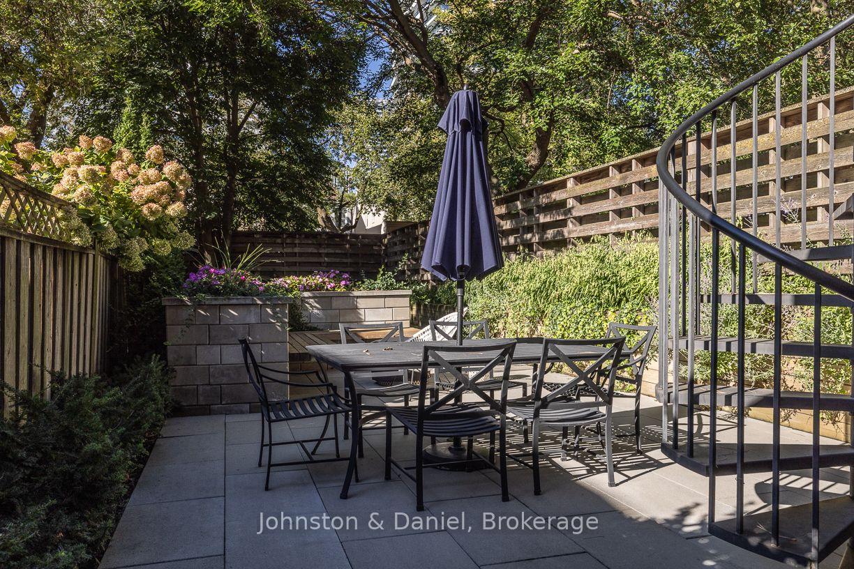 Photo 18 of 152 Hillsdale Avenue E, Toronto, Mount Pleasant West — HOMEH
