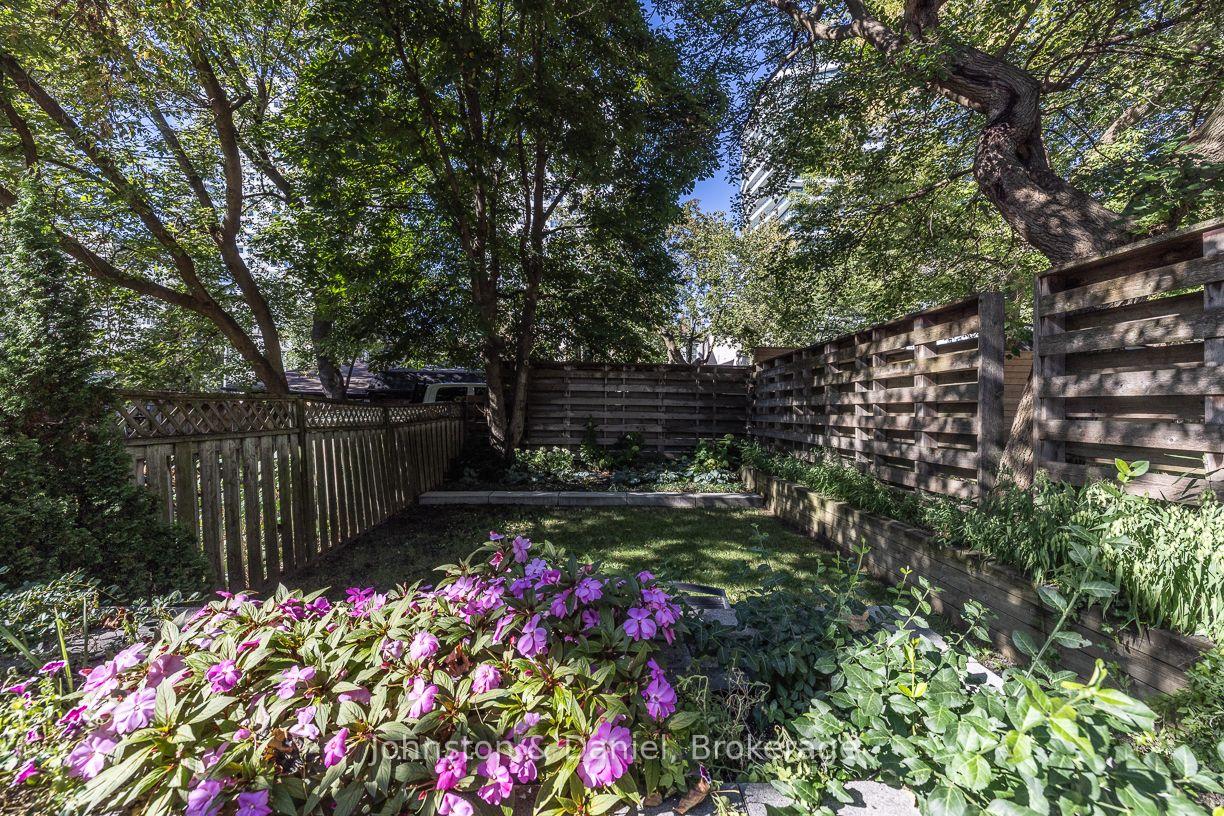 Photo 20 of 152 Hillsdale Avenue E, Toronto, Mount Pleasant West — HOMEH