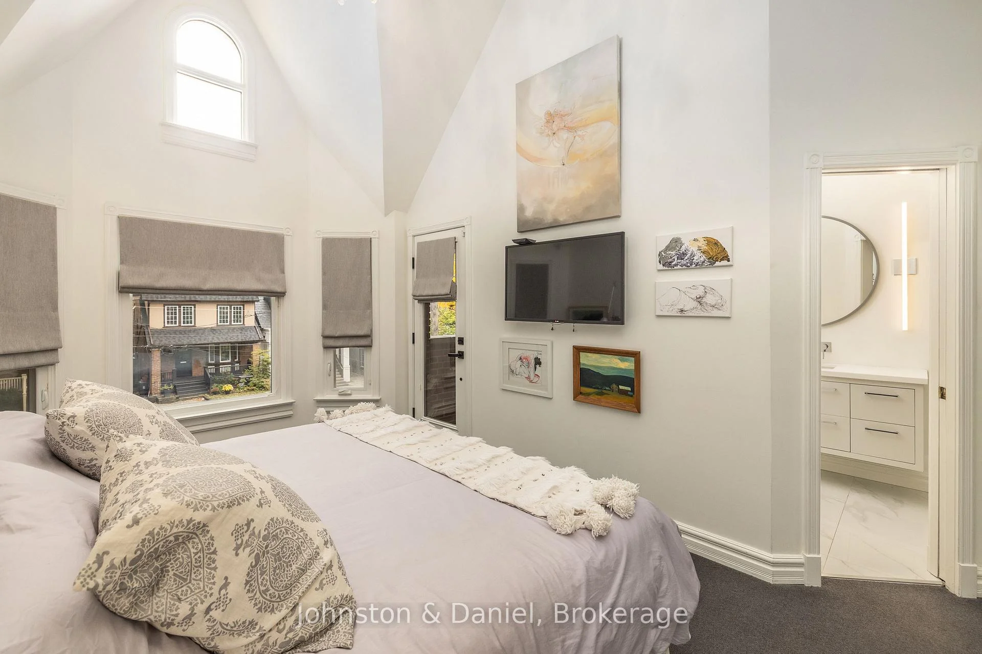 Photo 36 of 152 Hillsdale Avenue E, Toronto, Mount Pleasant West — HOMEH
