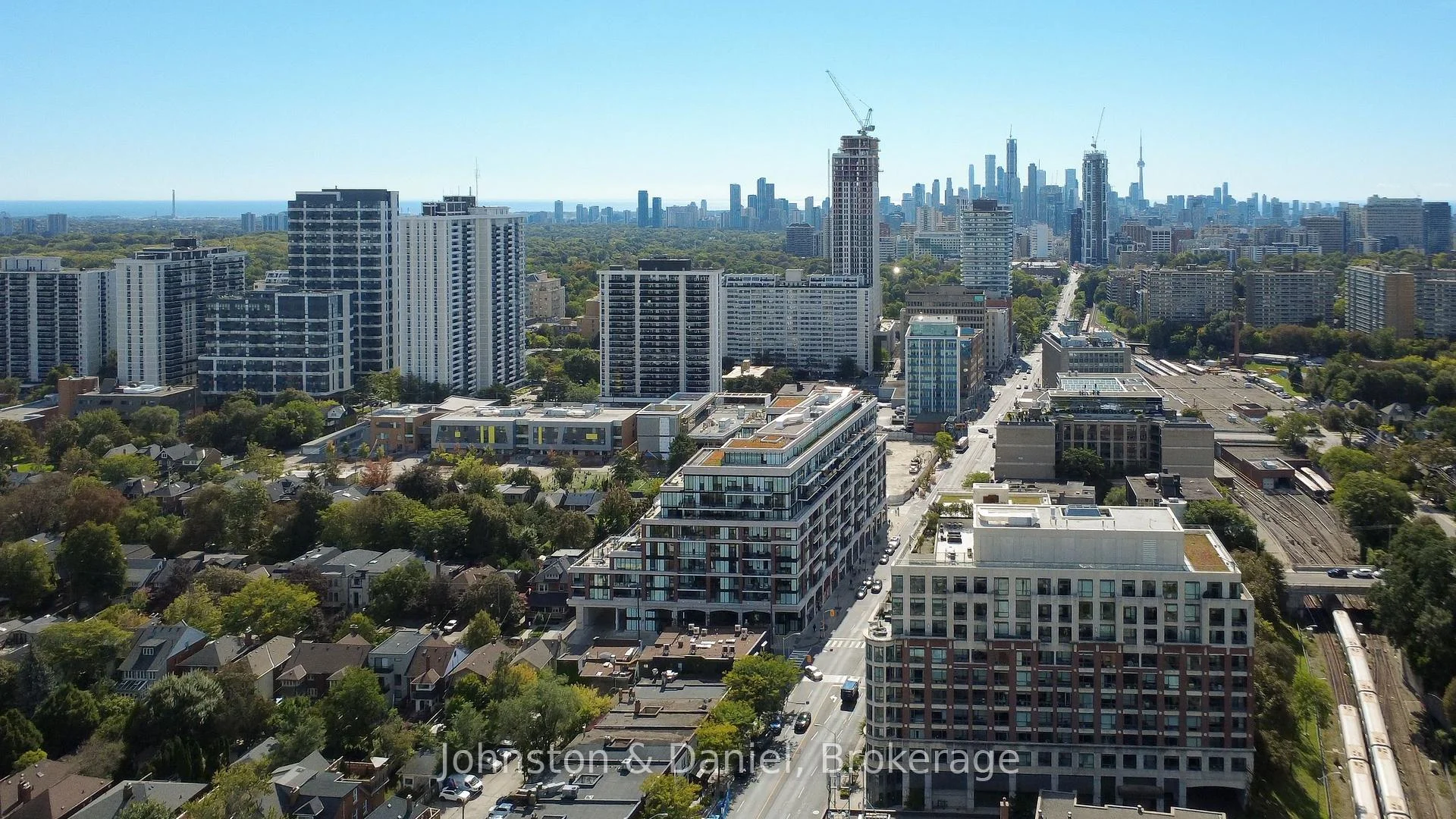 Photo 52 of 152 Hillsdale Avenue E, Toronto, Mount Pleasant West — HOMEH