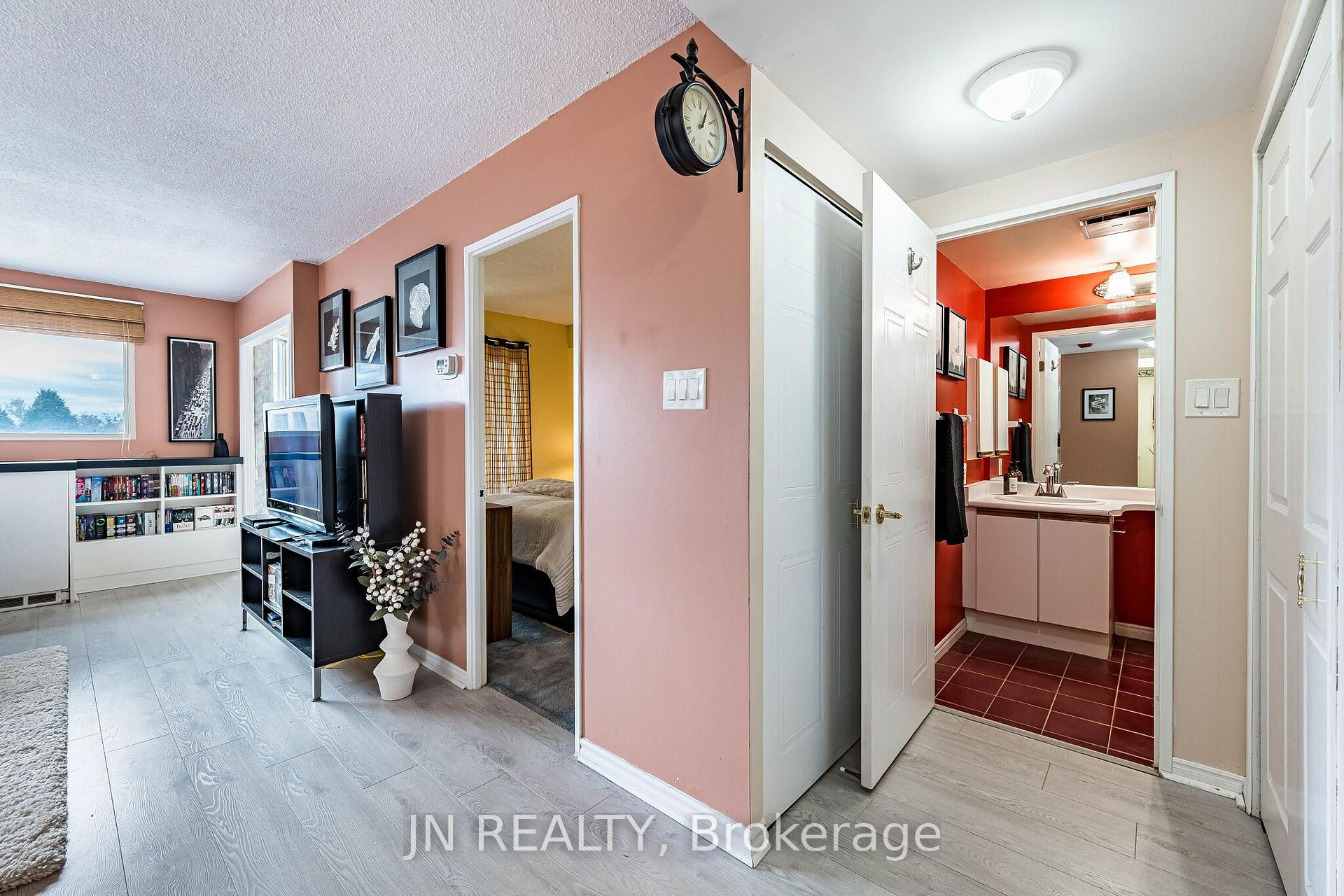 Photo 11 of Unit 428, 8351 Mclaughlin Road, Brampton, Brampton South — HOMEH
