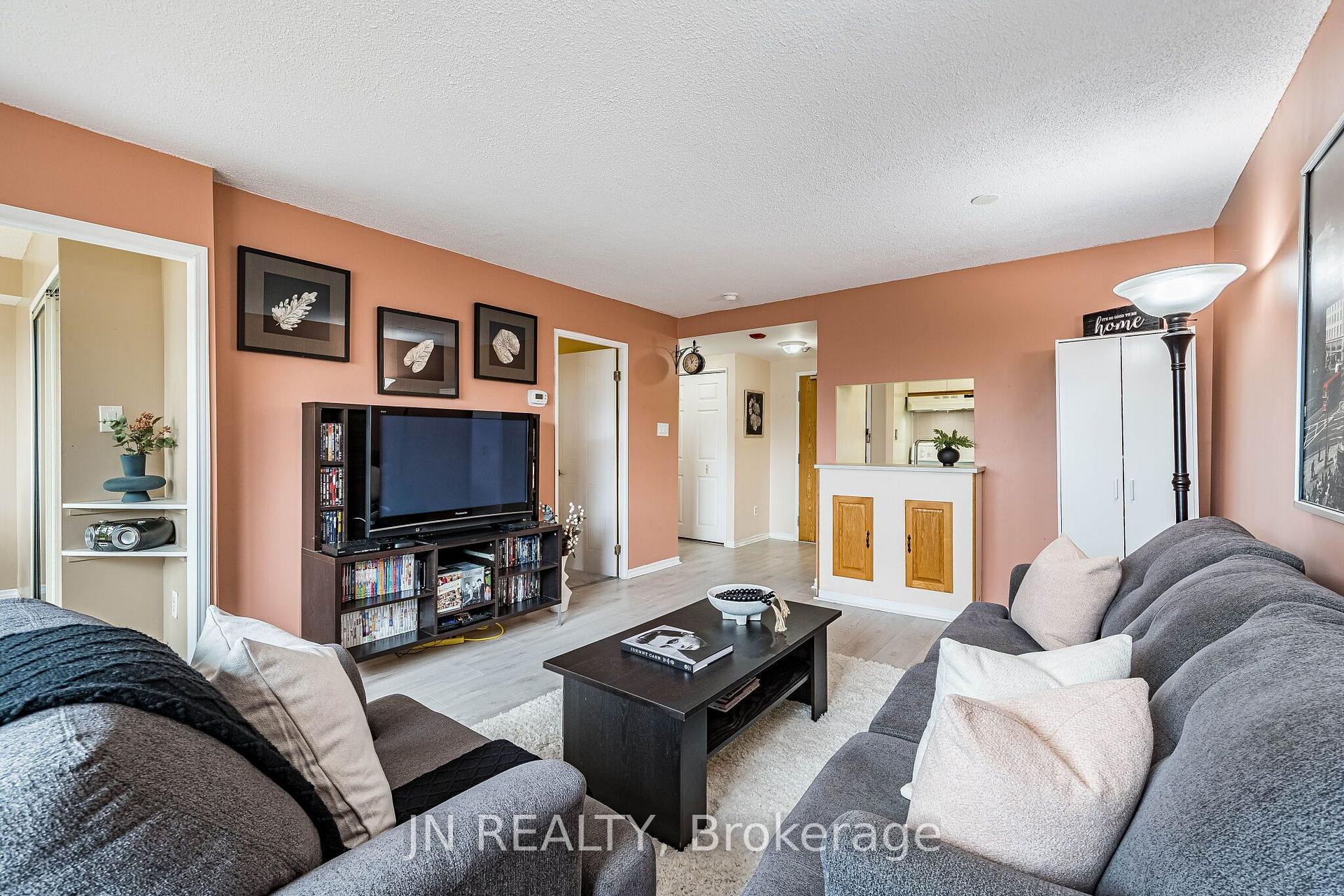 Photo 15 of Unit 428, 8351 Mclaughlin Road, Brampton, Brampton South — HOMEH