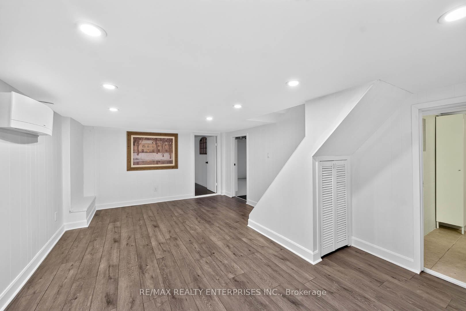 Photo 22 of 233 Rosemount Avenue, North York, Weston — HOMEH