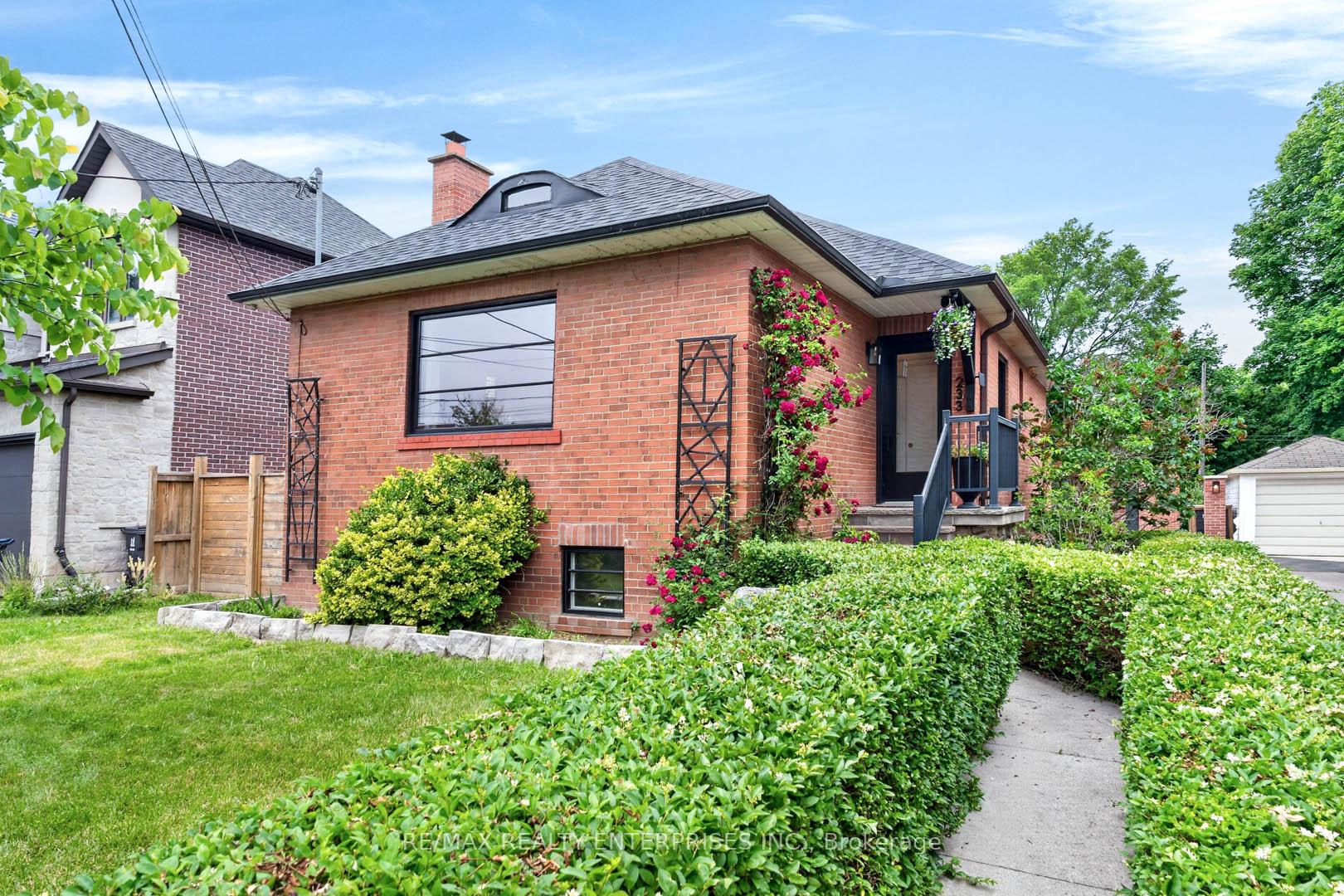Photo 26 of 233 Rosemount Avenue, North York, Weston — HOMEH