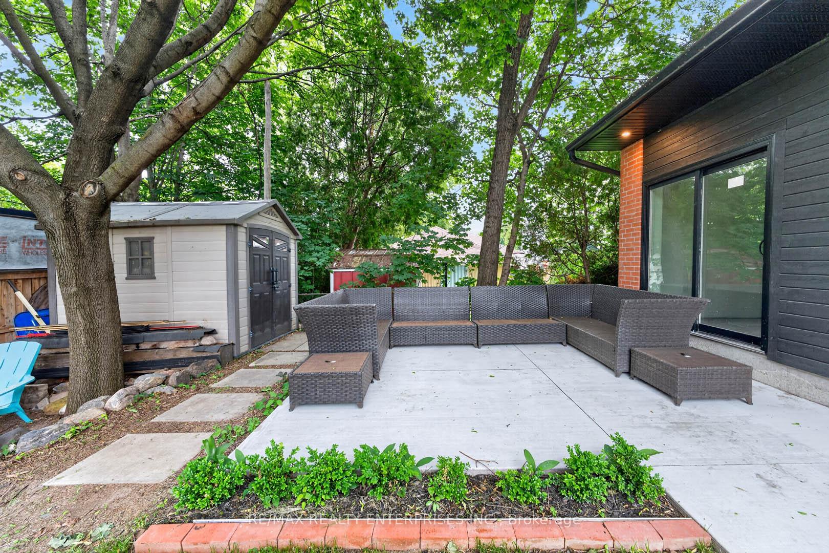 Photo 32 of 233 Rosemount Avenue, North York, Weston — HOMEH
