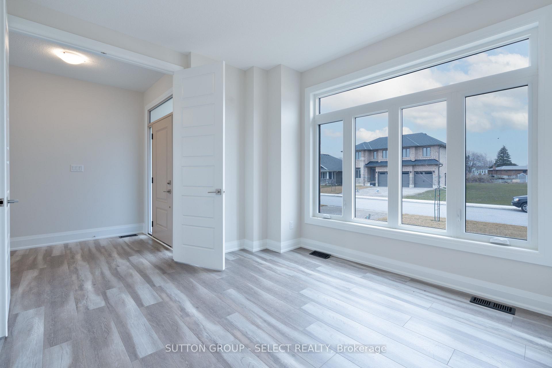 Photo 4 of 240 Leitch Street, Dutton/Dunwich, Dutton — HOMEH