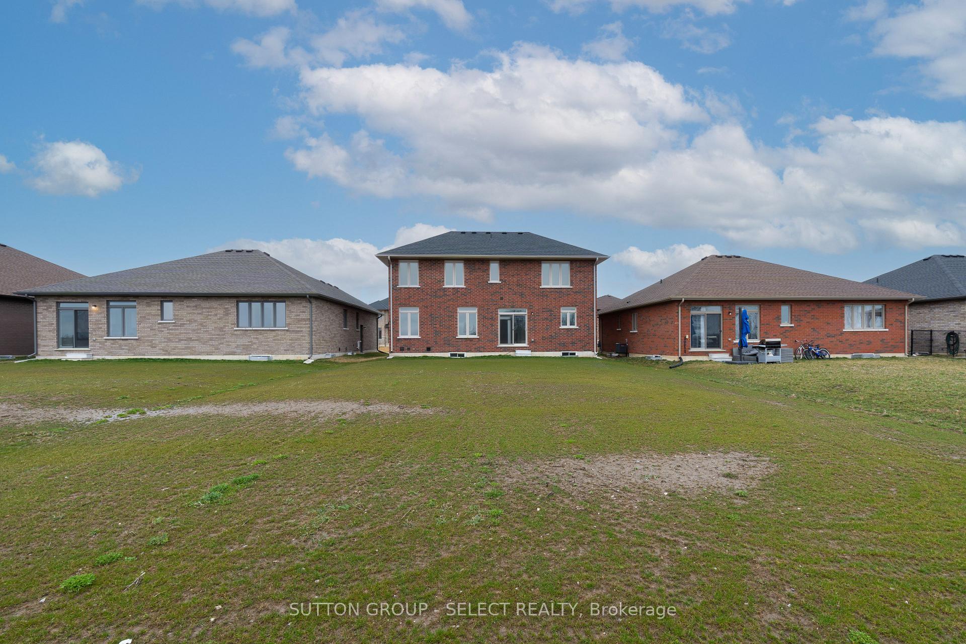 Photo 34 of 240 Leitch Street, Dutton/Dunwich, Dutton — HOMEH