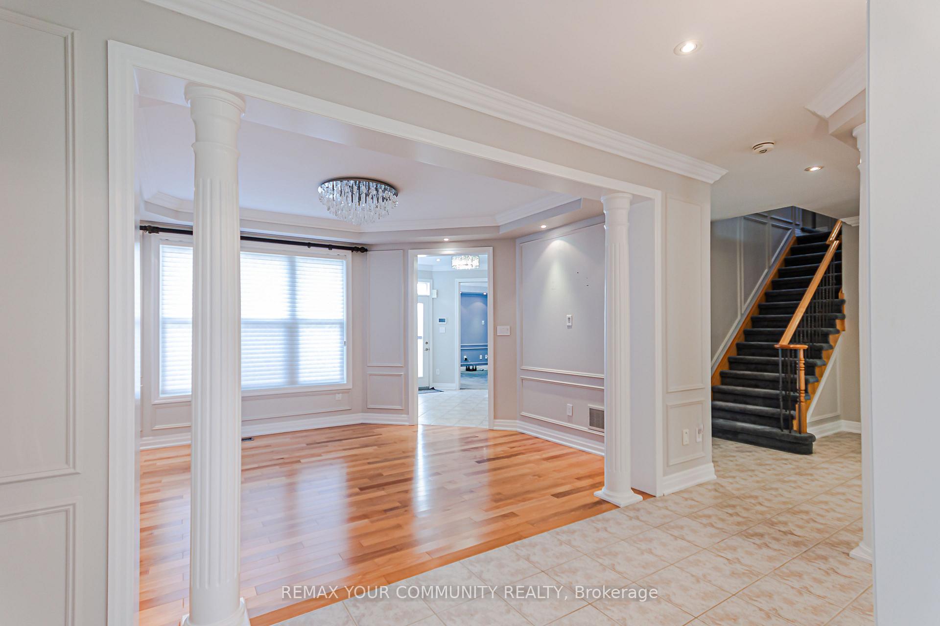 Photo 6 of 5 Chippenham Lane, Markham, Cornell — HOMEH